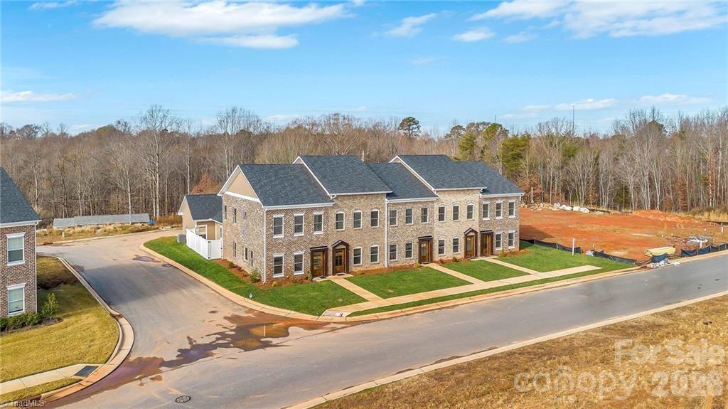 Hawks Ridge - Residential