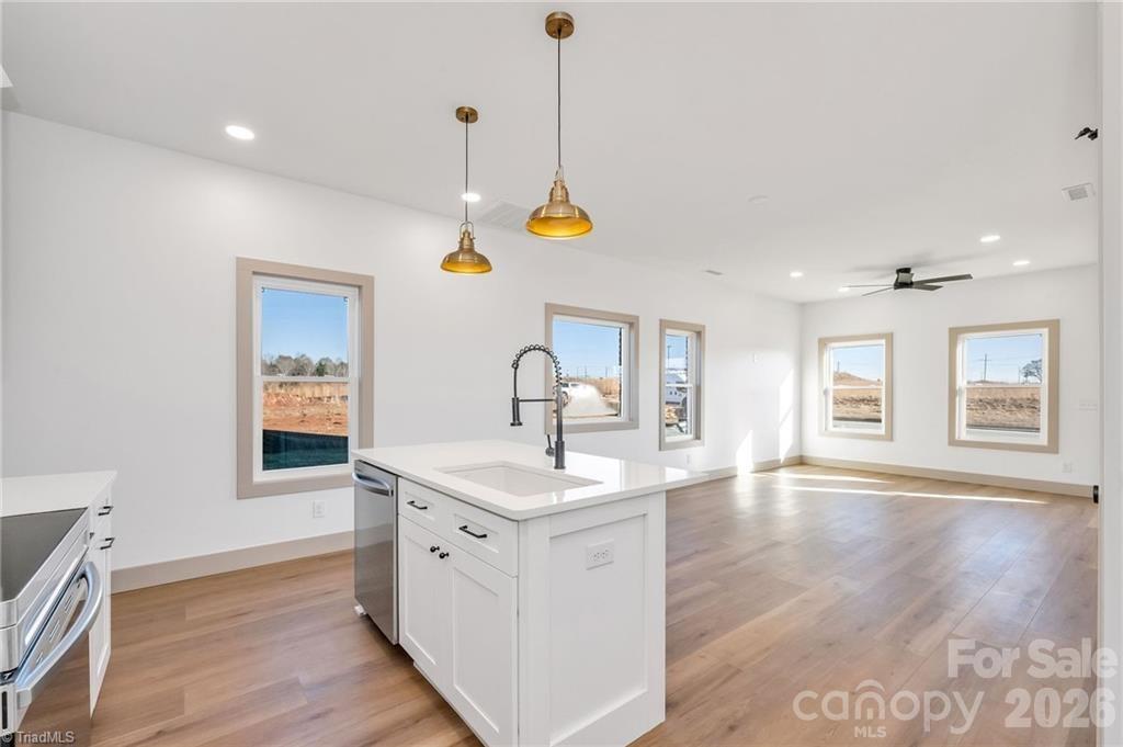 Hawks Ridge - Residential