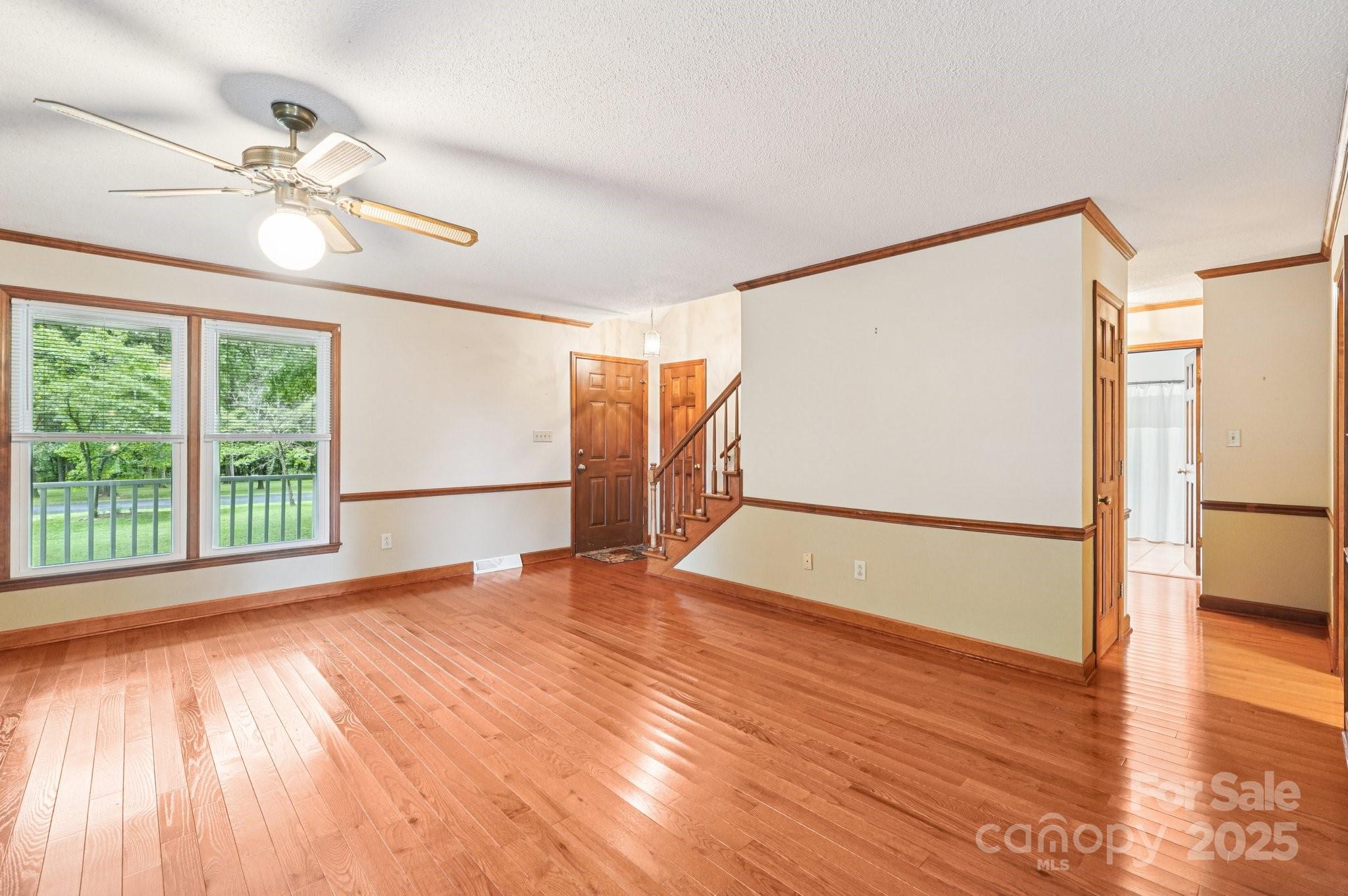 7702 Surry Lane