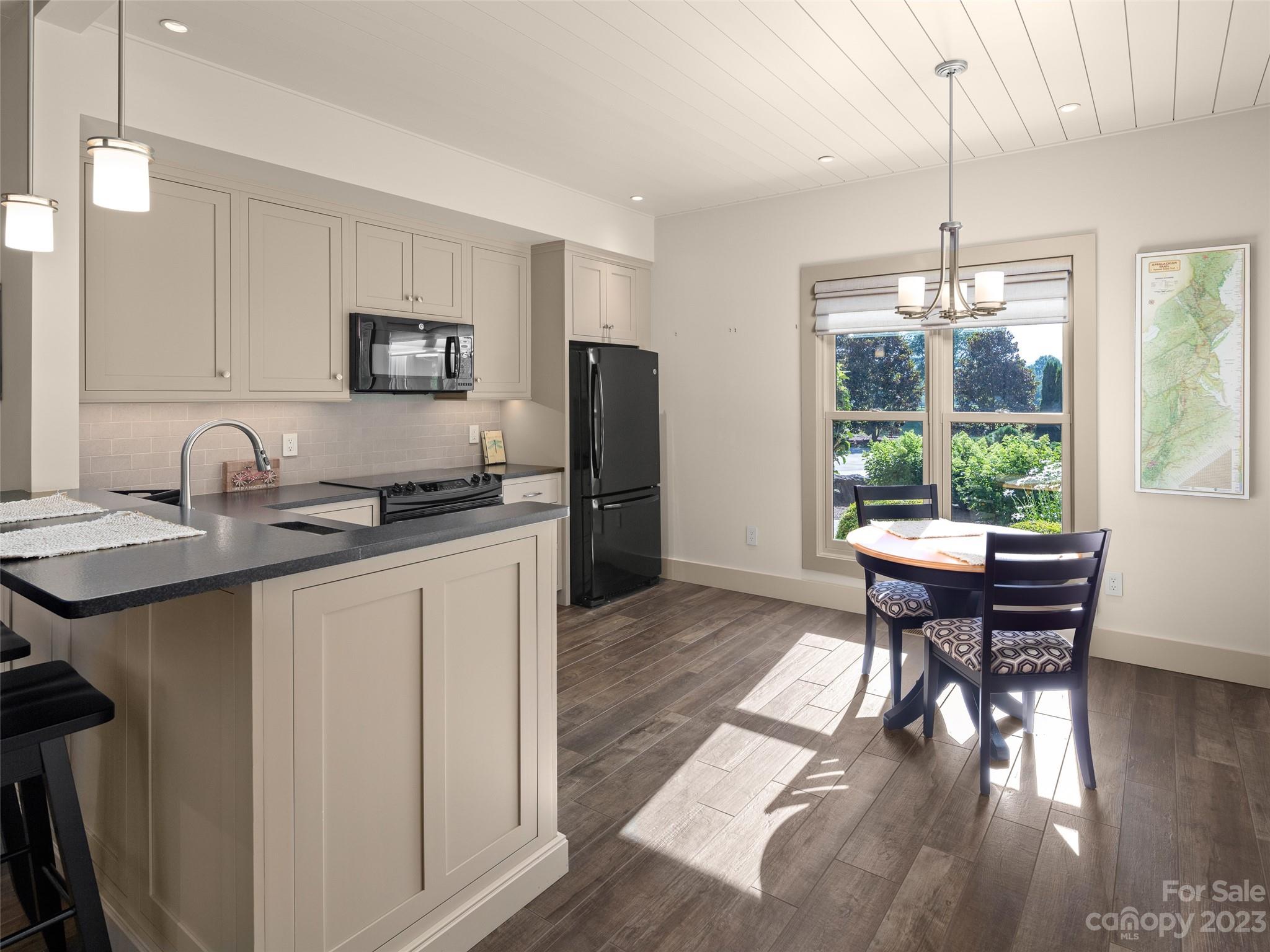 Ashbrook Farms - Residential