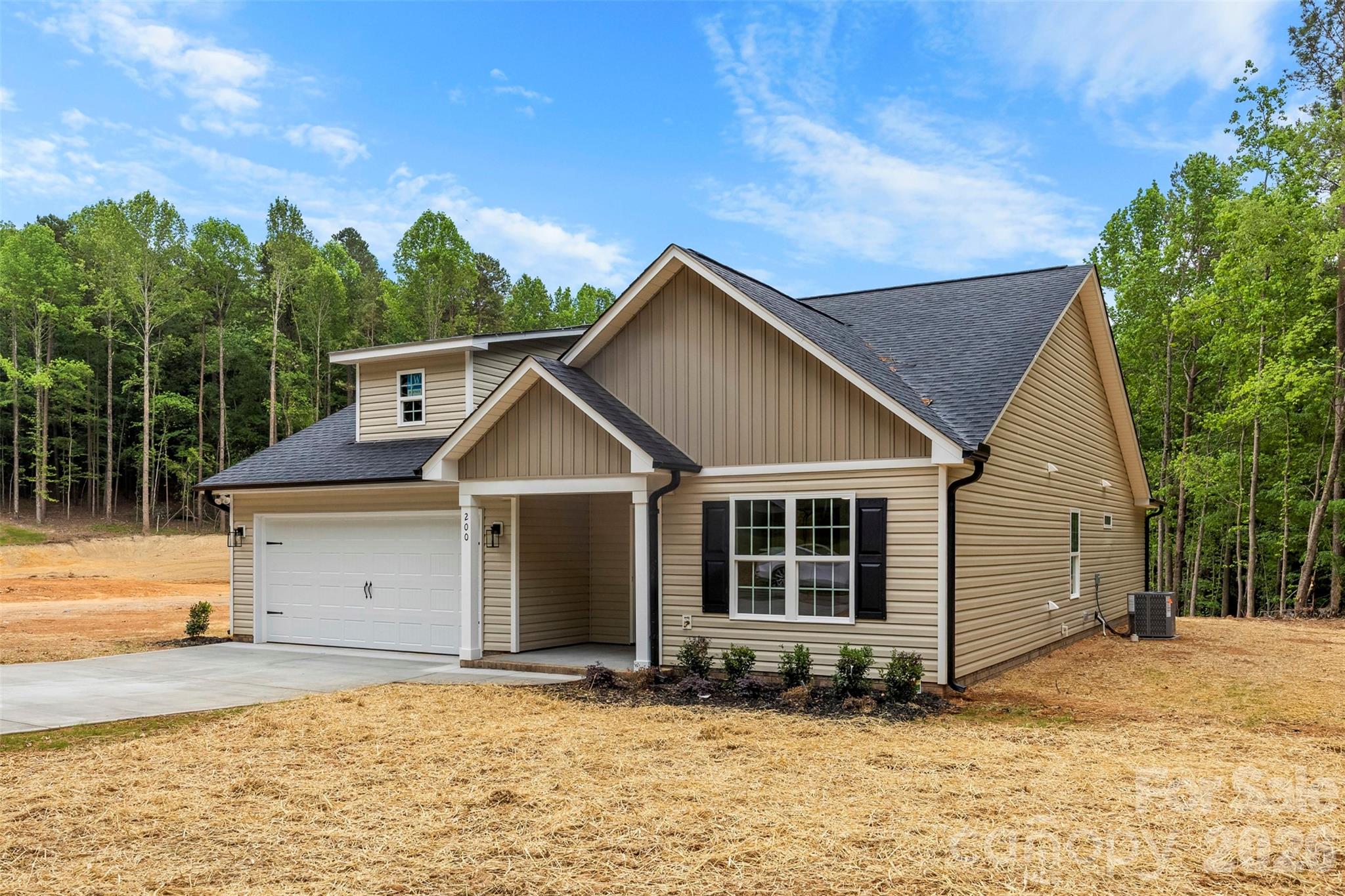 200 Knollwood Circle
