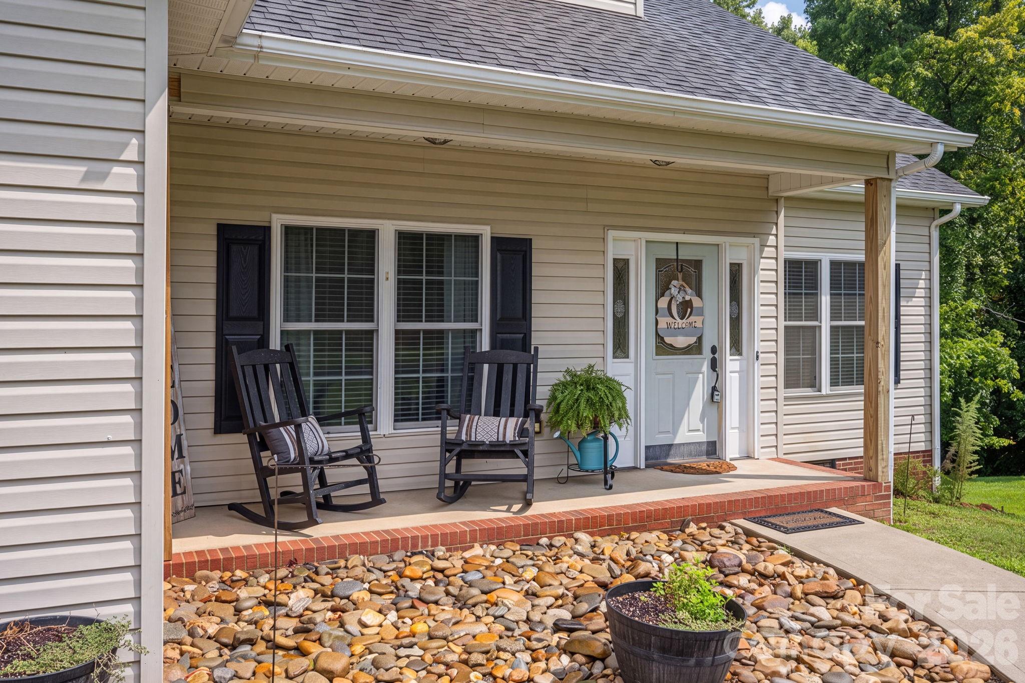 142 Azalea Drive