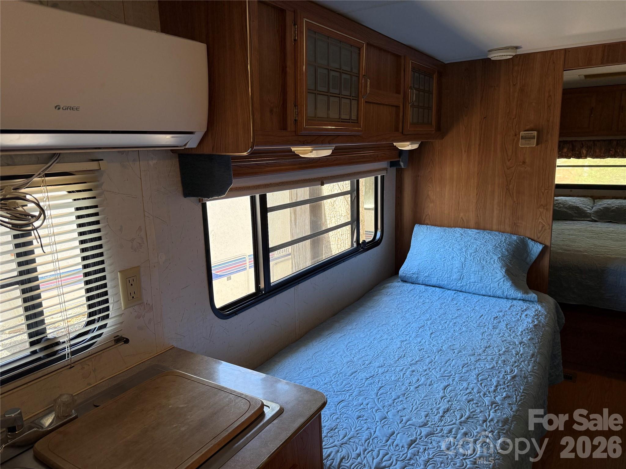 Twin Harbor - Residential