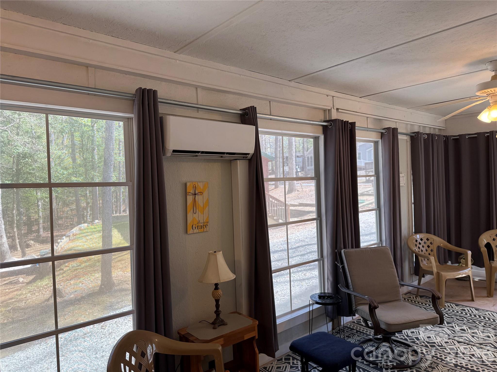 Twin Harbor - Residential