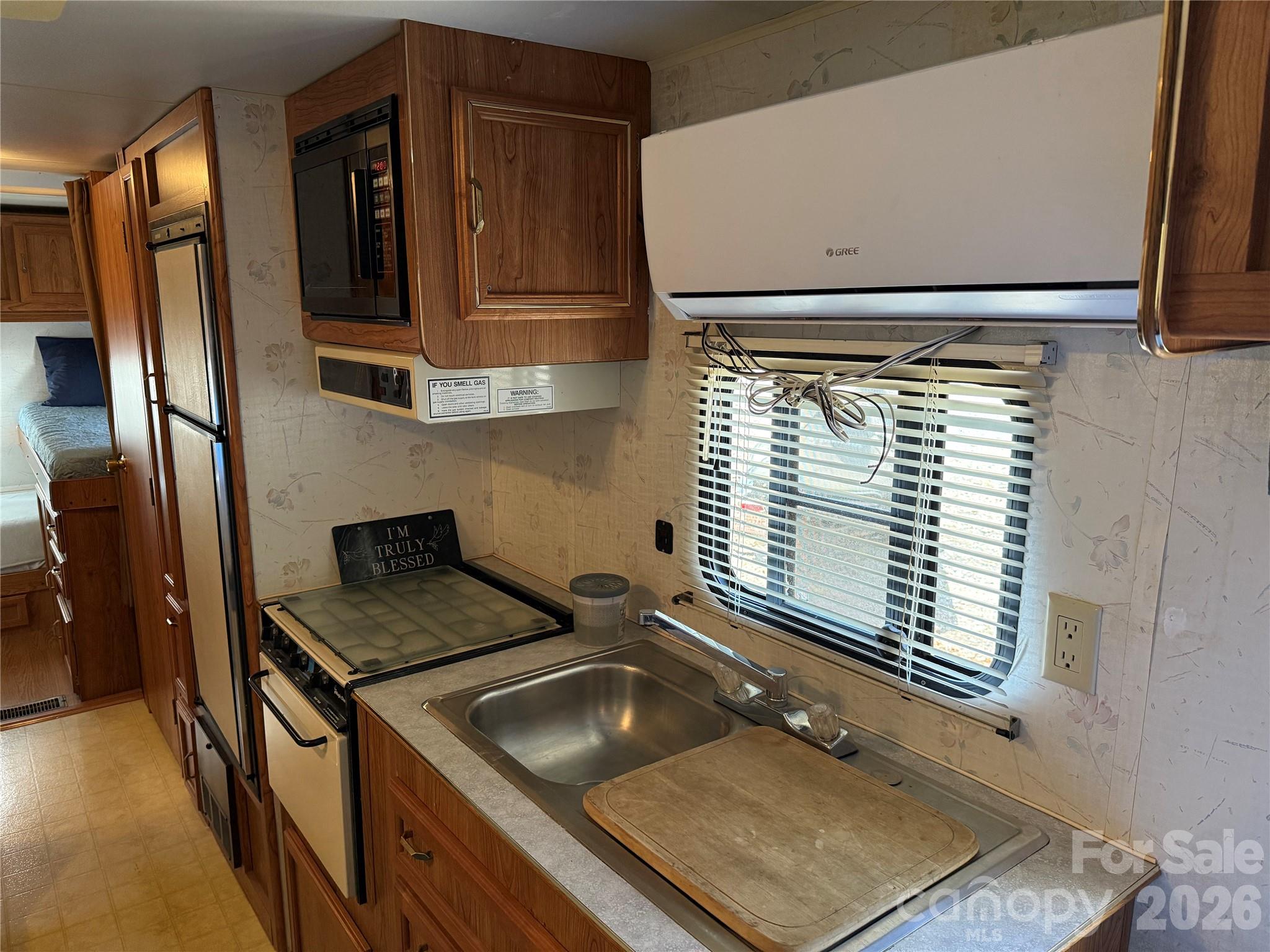 Twin Harbor - Residential