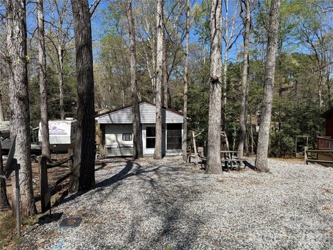 174 Canyon Loop H243 Mount Gilead NC 27306