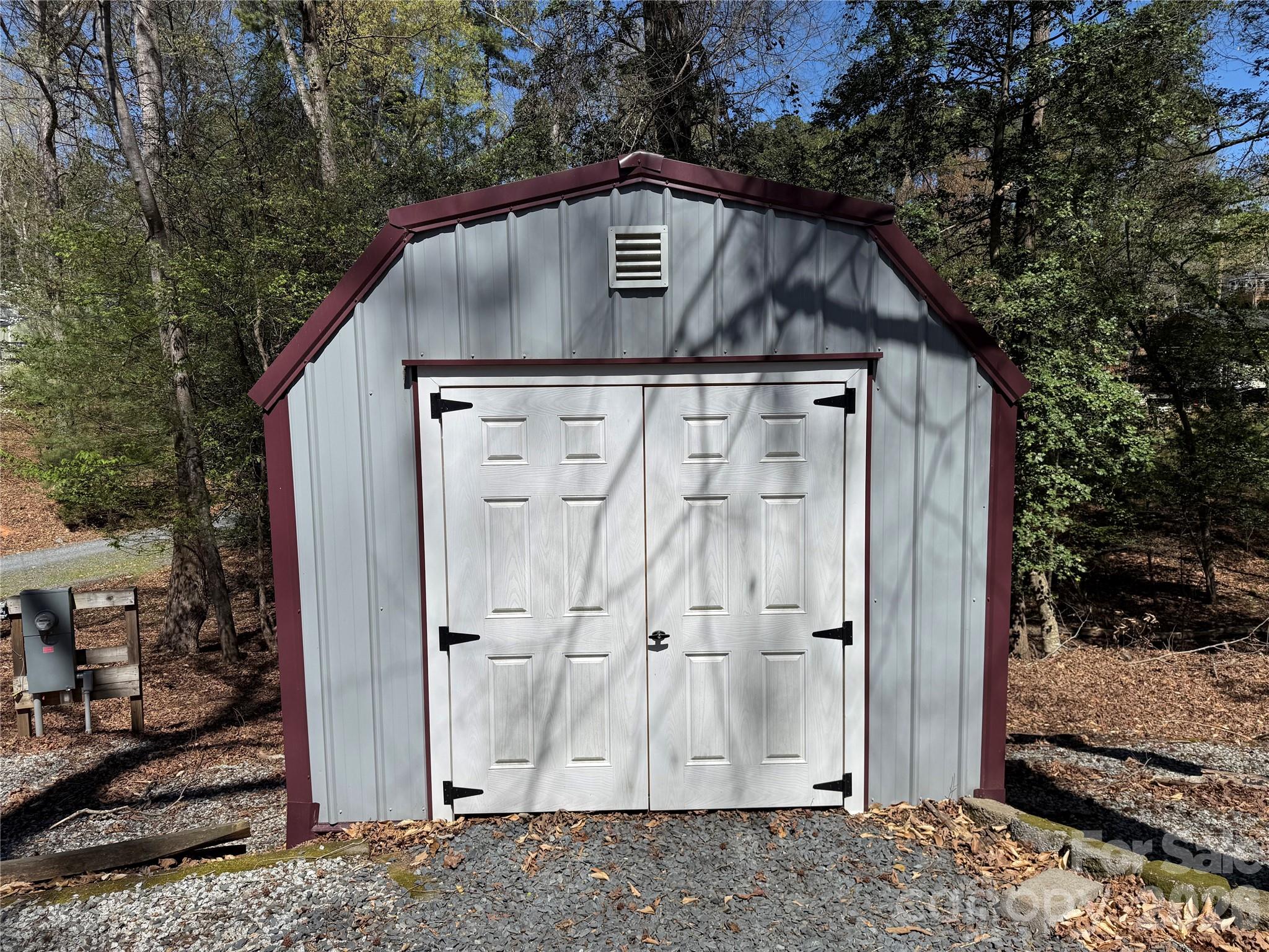 Twin Harbor - Residential