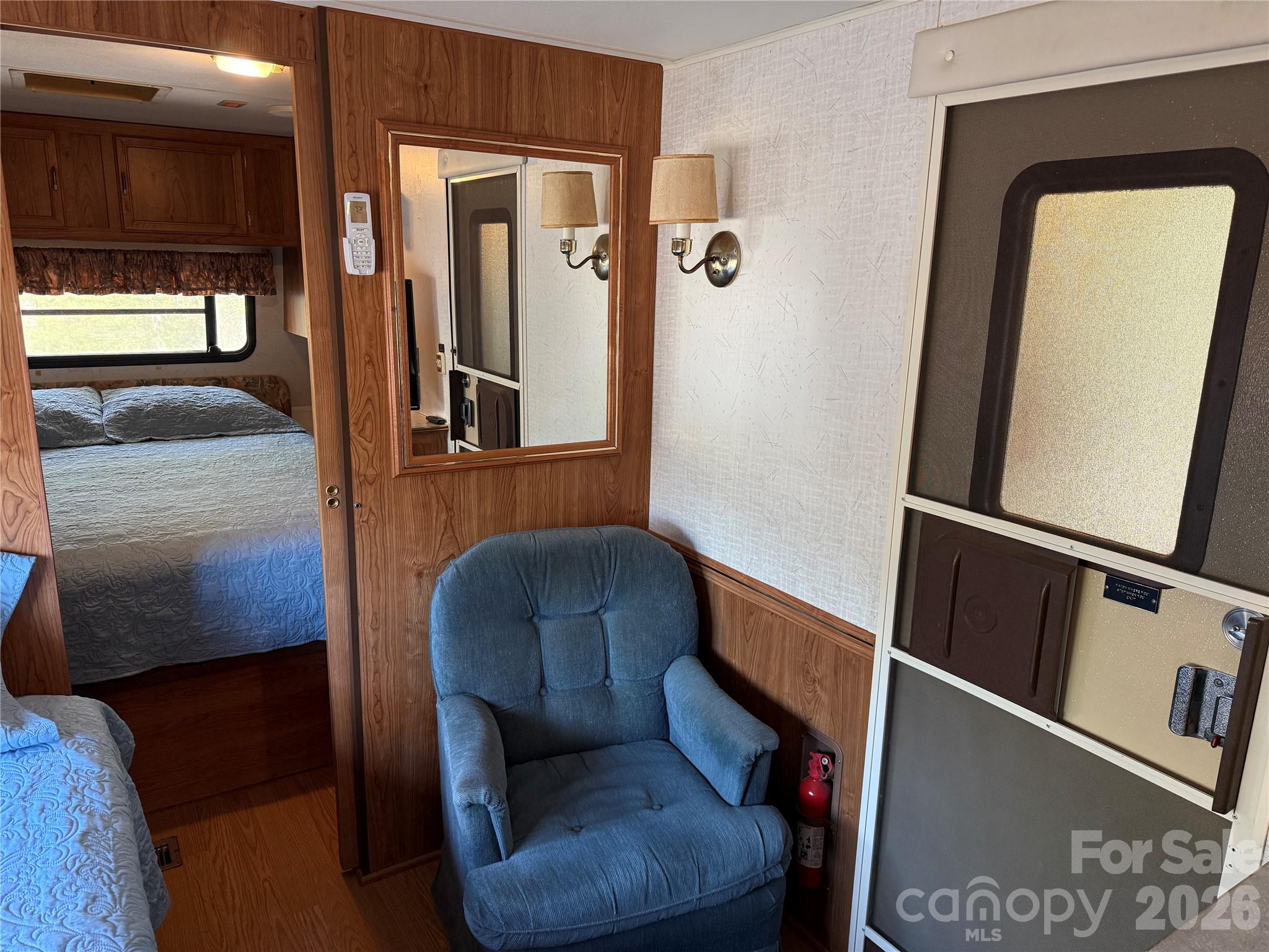 Twin Harbor - Residential