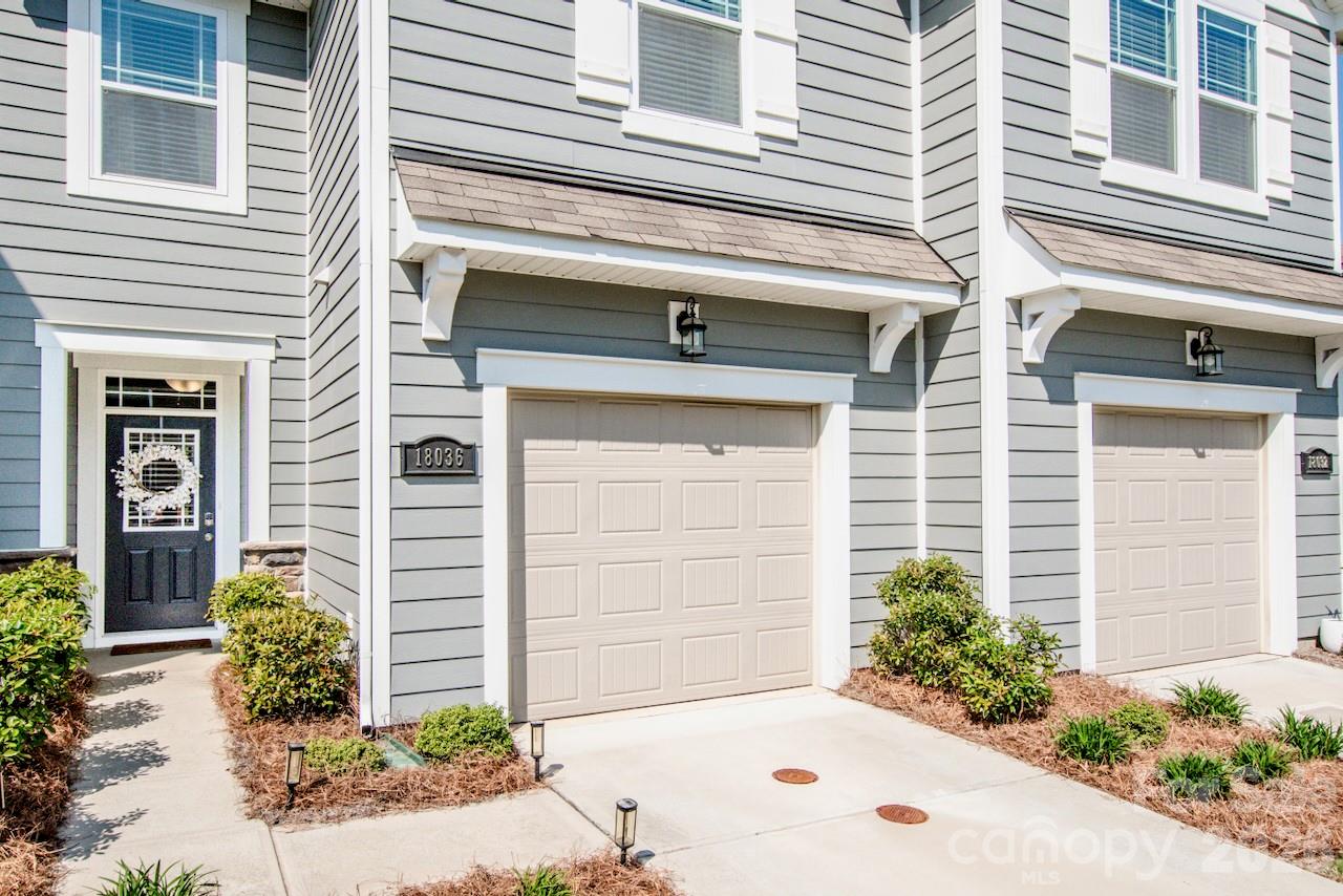 Magnolia Walk - Residential