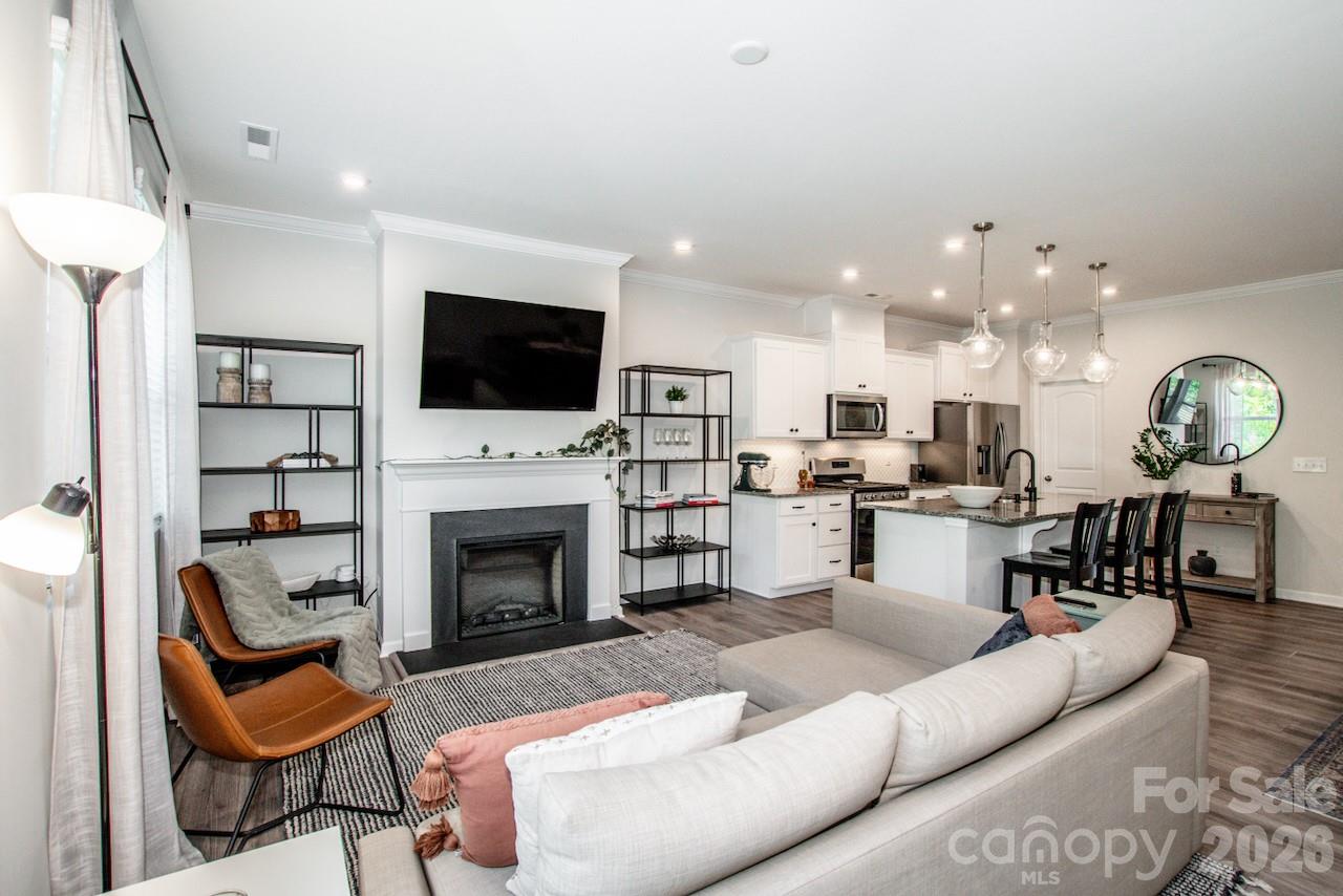 Magnolia Walk - Residential