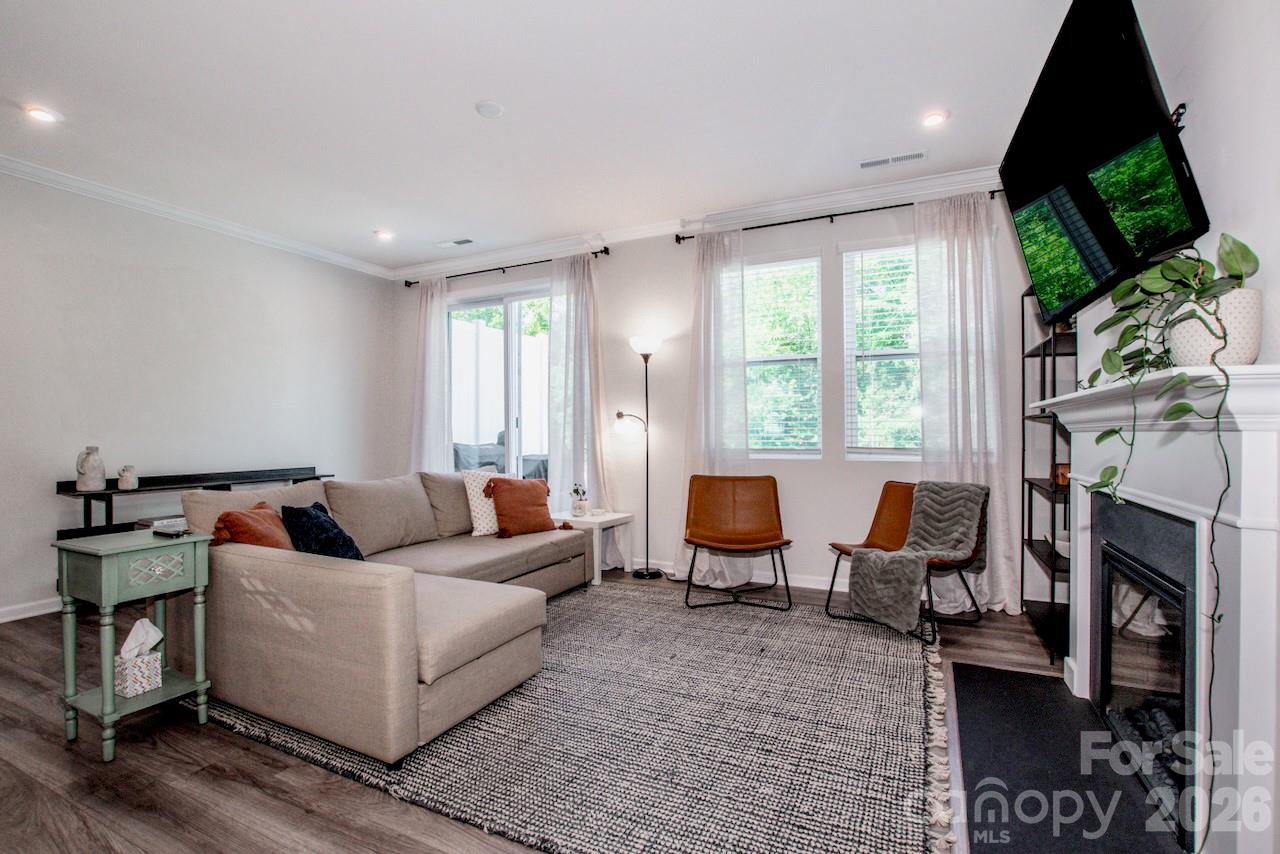 Magnolia Walk - Residential