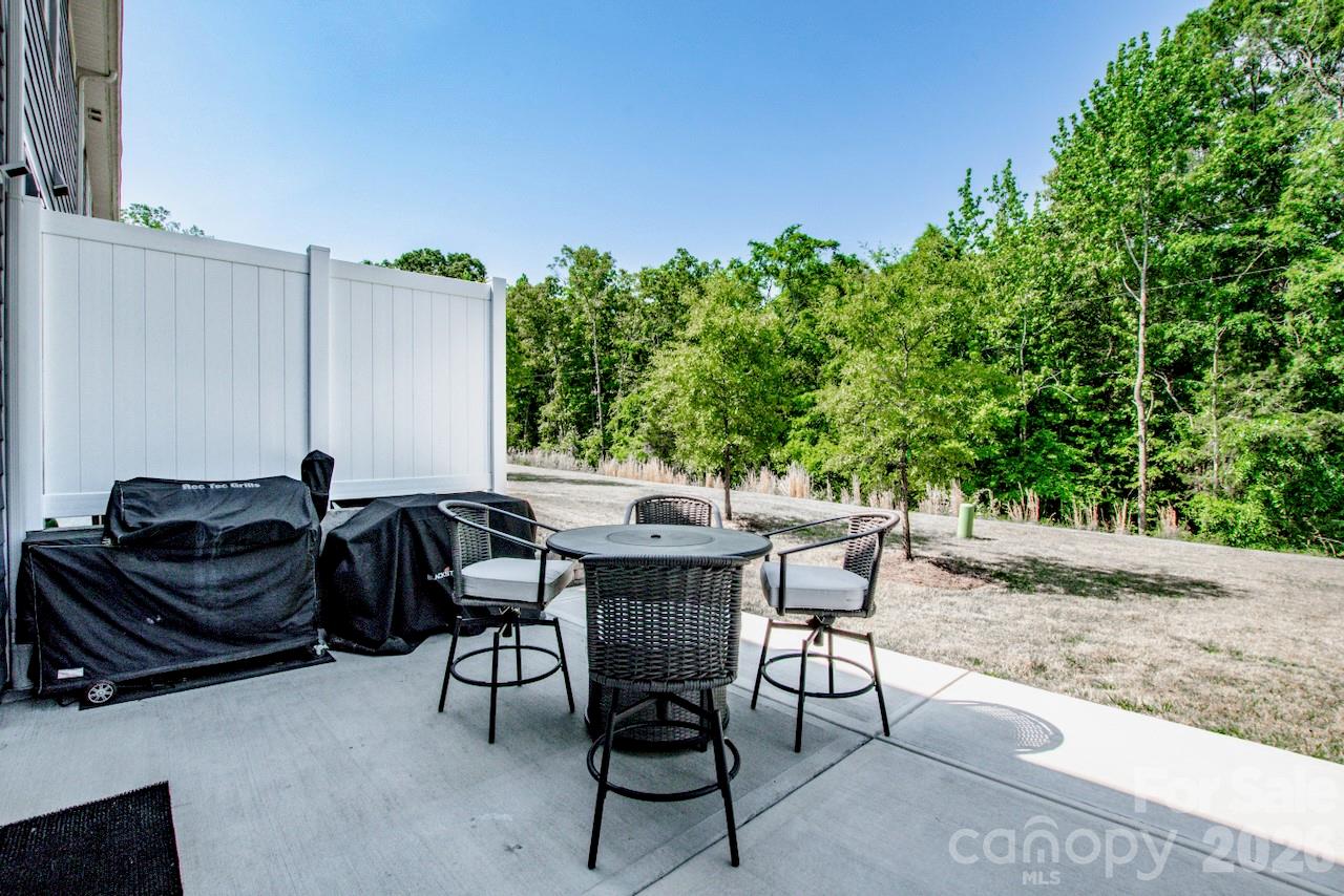 Magnolia Walk - Residential