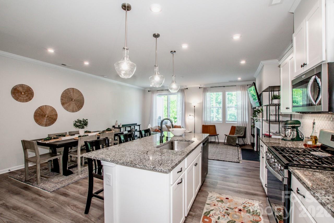 Magnolia Walk - Residential