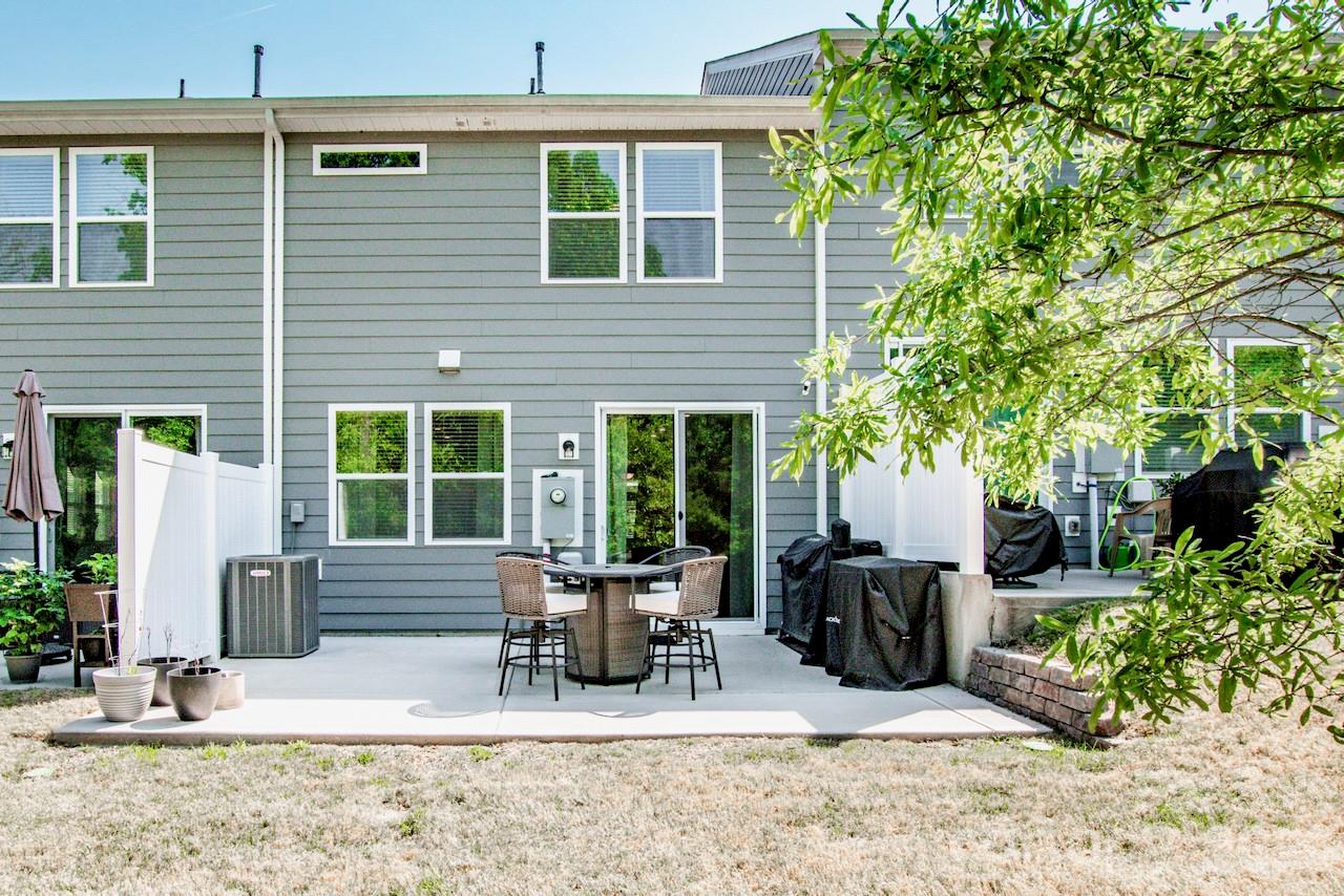 Magnolia Walk - Residential