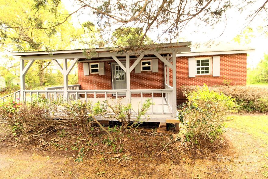 If you are looking for a rental in the Lake Wylie Area, take a look at this brick ranch with 2 bedrooms and 1 bathroom with approximately 768 heated square feet.  This property is available June 17, 2025.