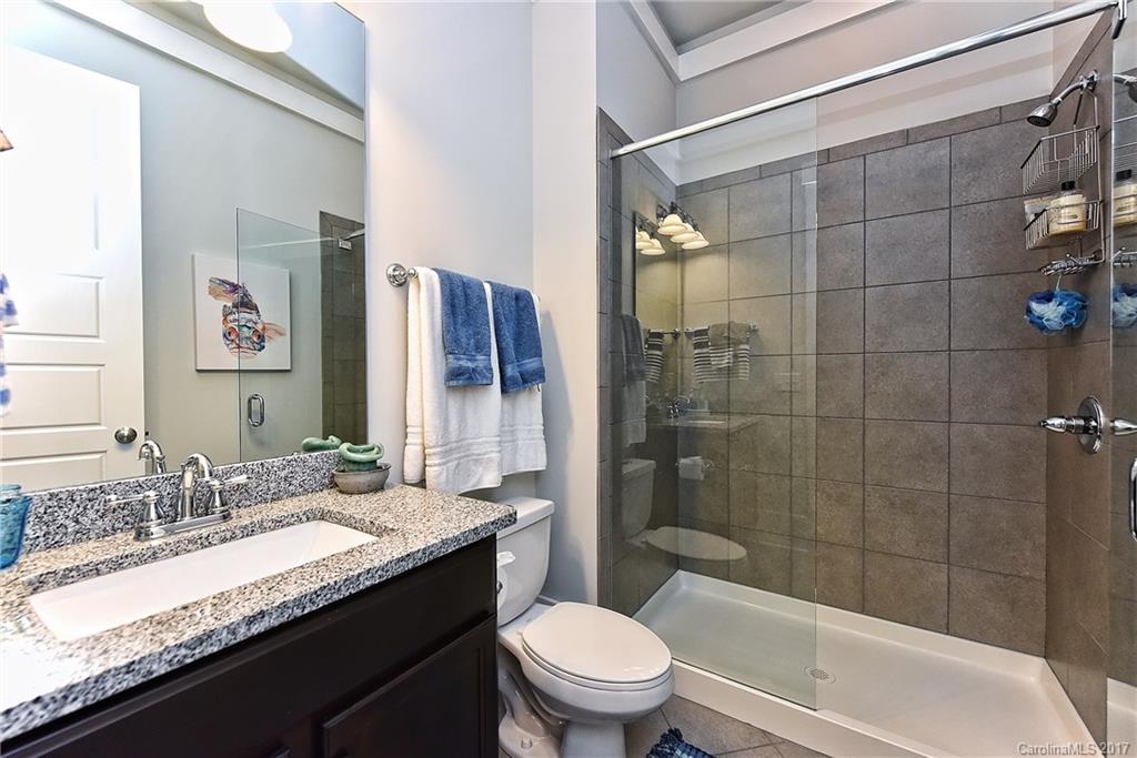 Riverwalk - Residential Lease