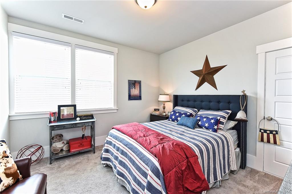 Riverwalk - Residential Lease