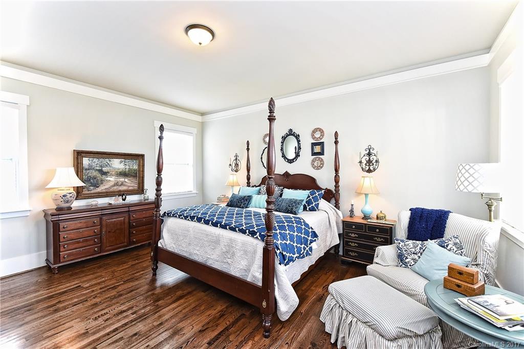 Riverwalk - Residential Lease