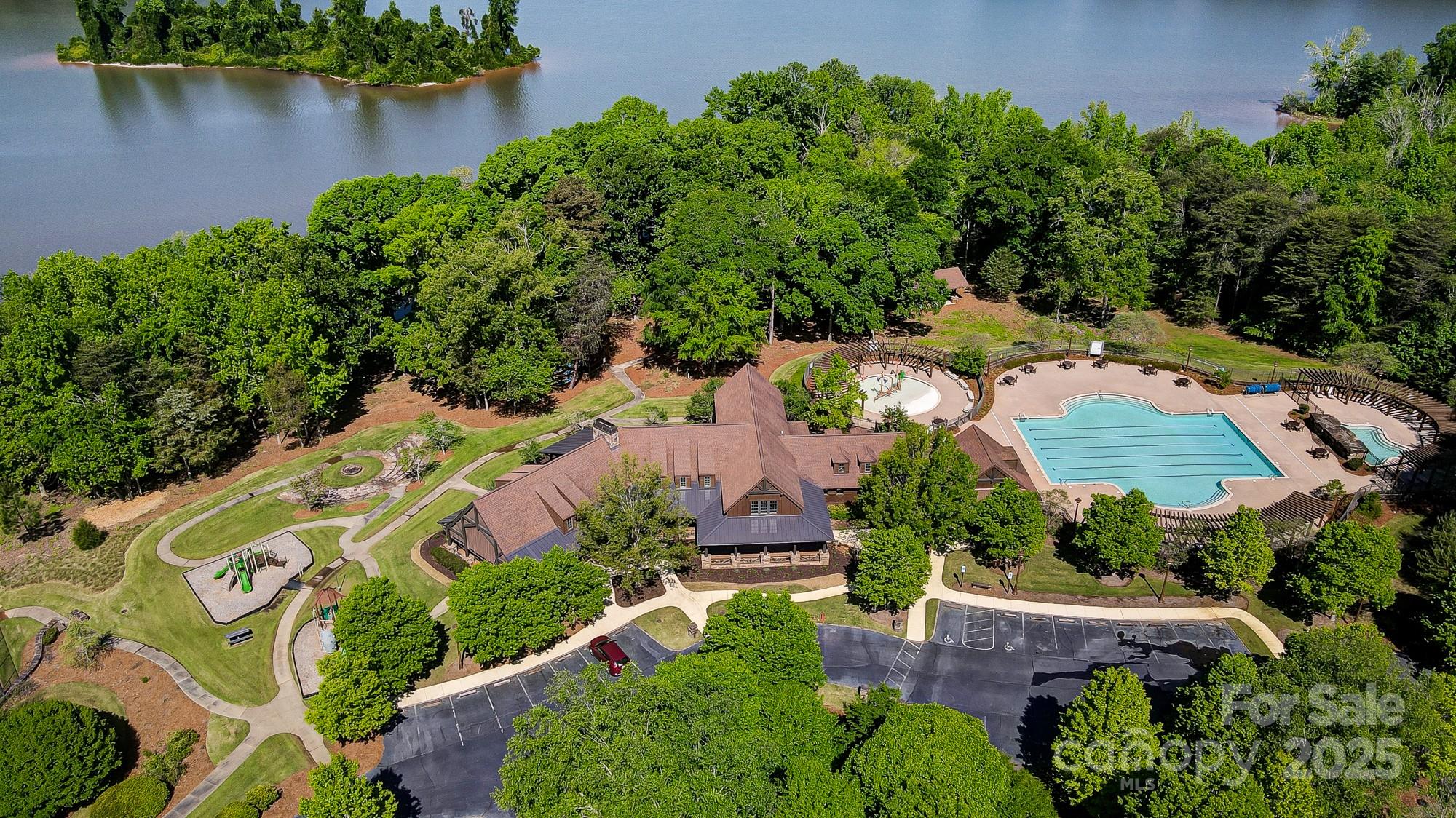 10629 Island Point Road