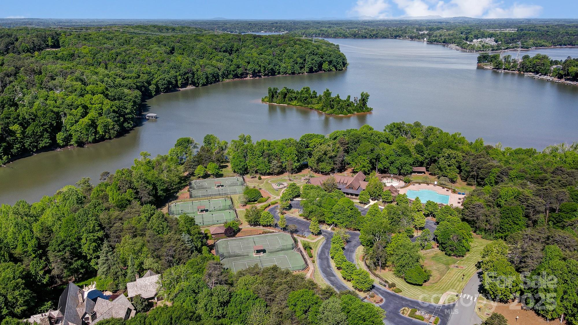 10629 Island Point Road