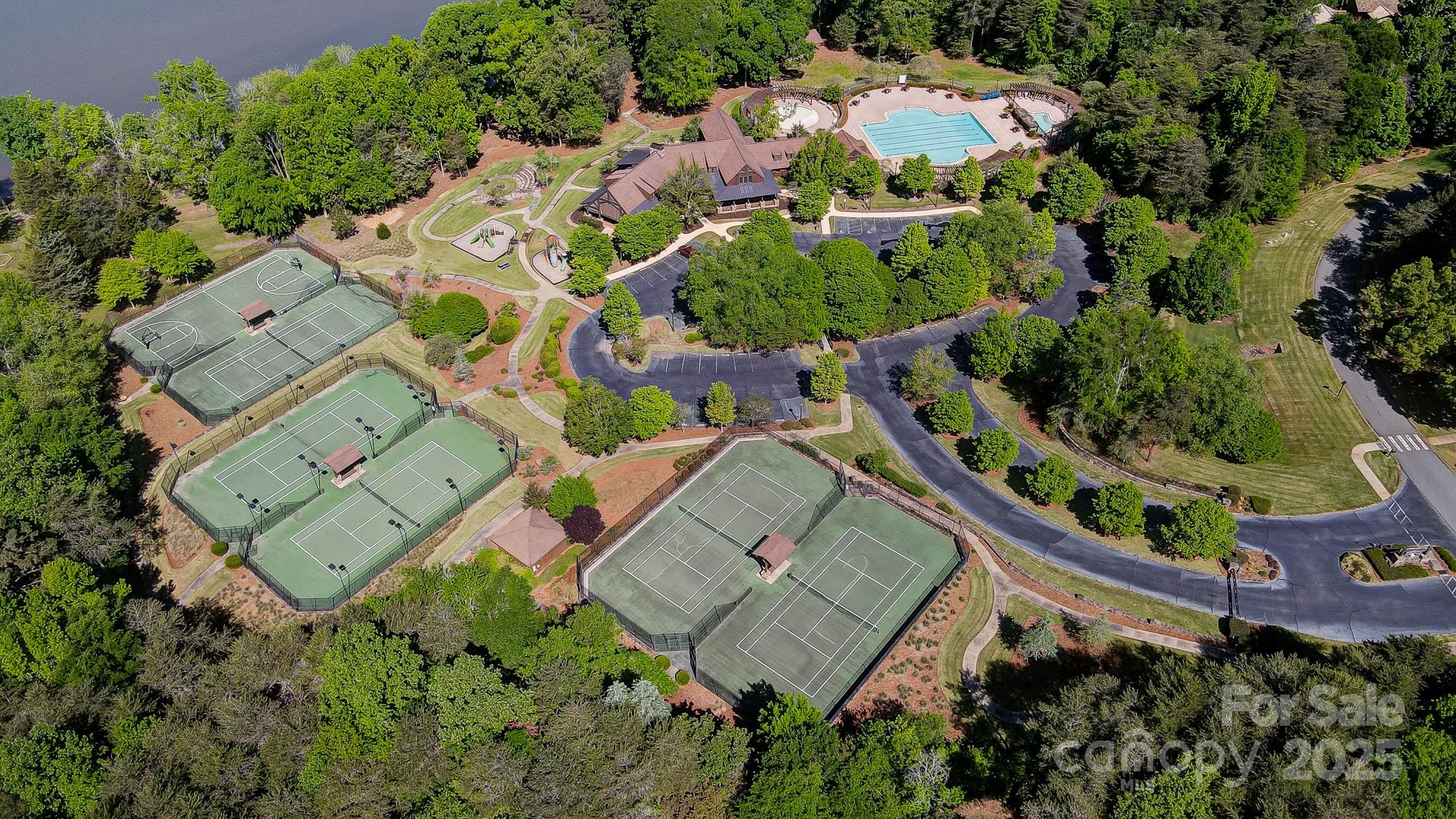 10629 Island Point Road