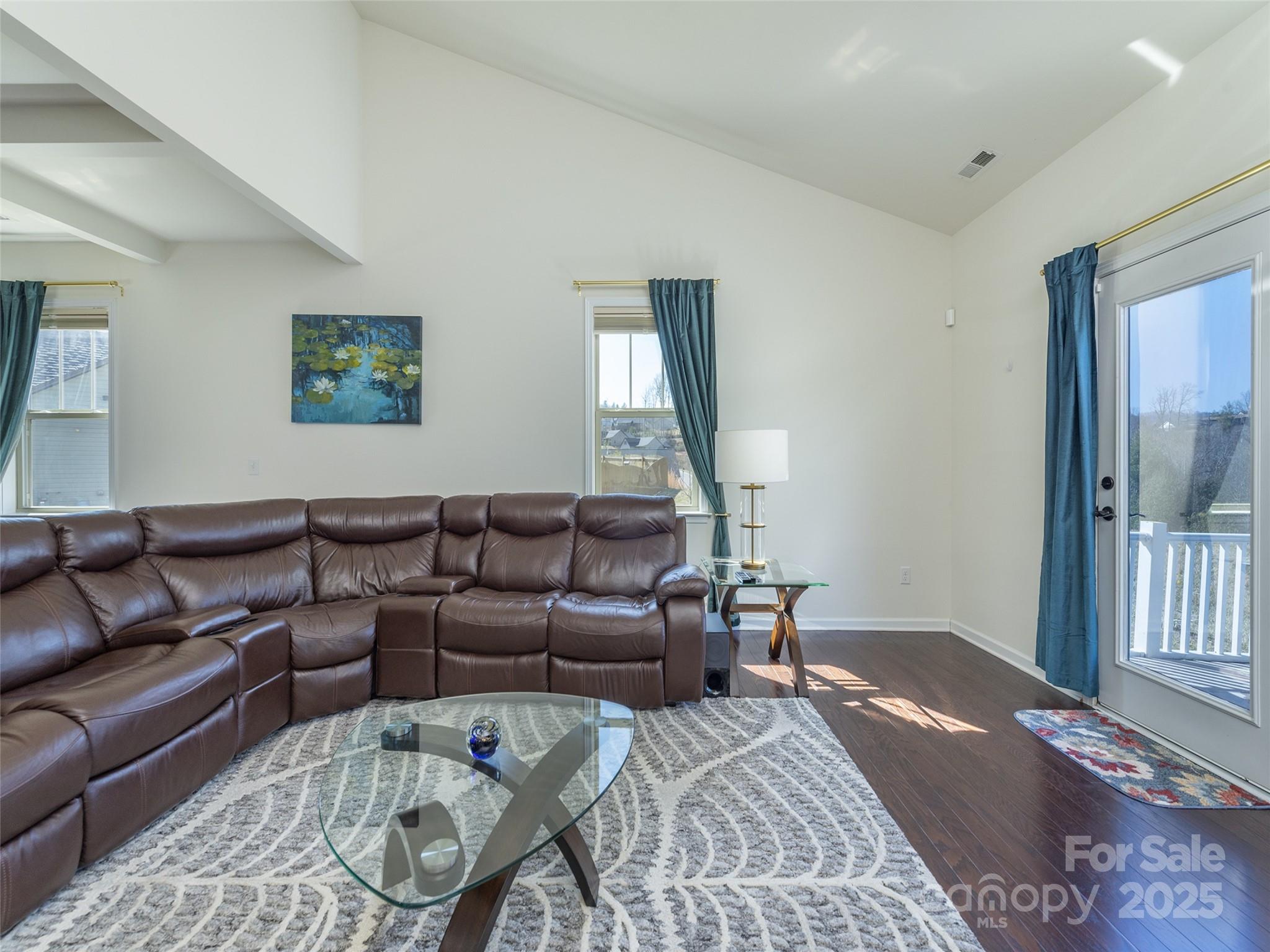 34 Checkerberry Court