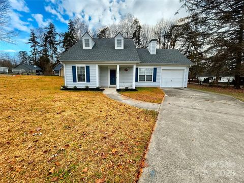 124 Indian Paint Brush Drive Mooresville NC 28115