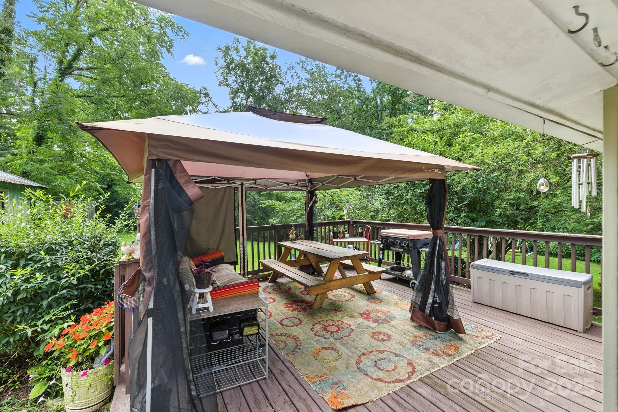 110 N Bear Creek Road