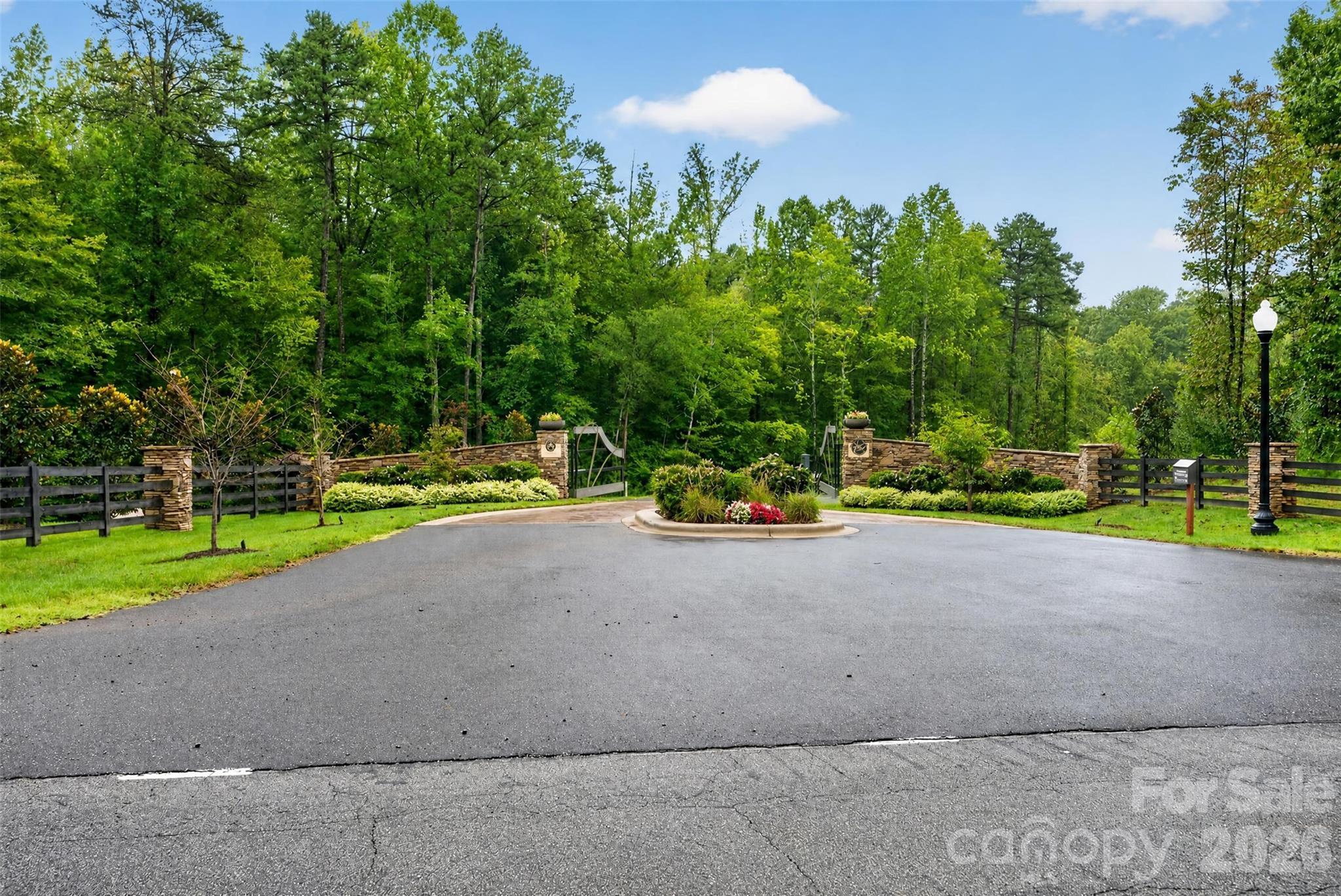 1064 Ventosa Drive