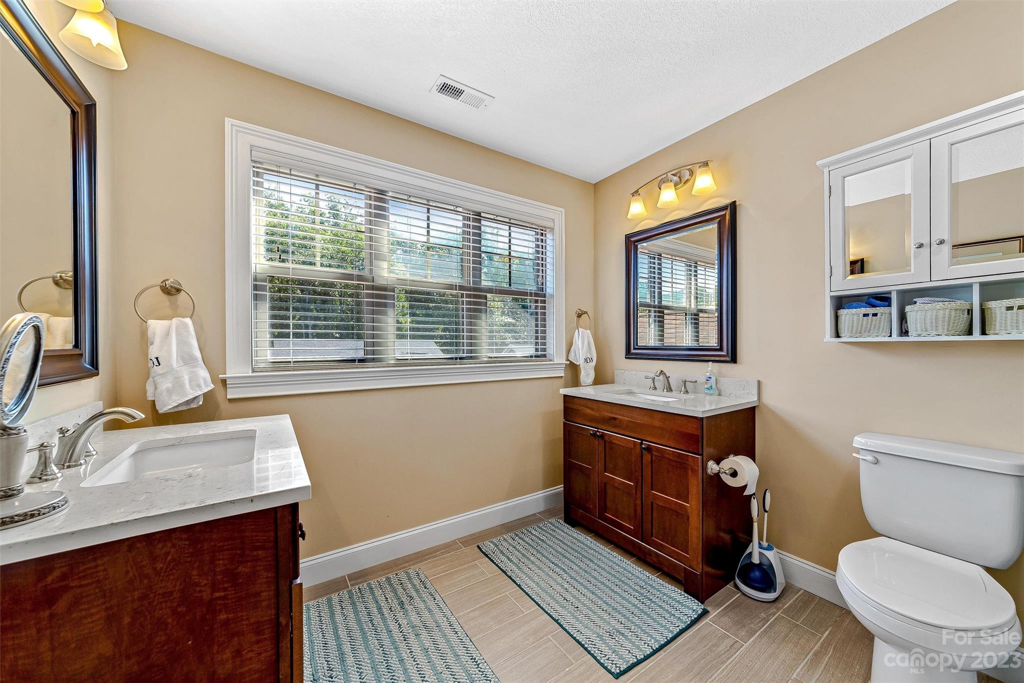 Cottages at Glenn Oaks - Residential