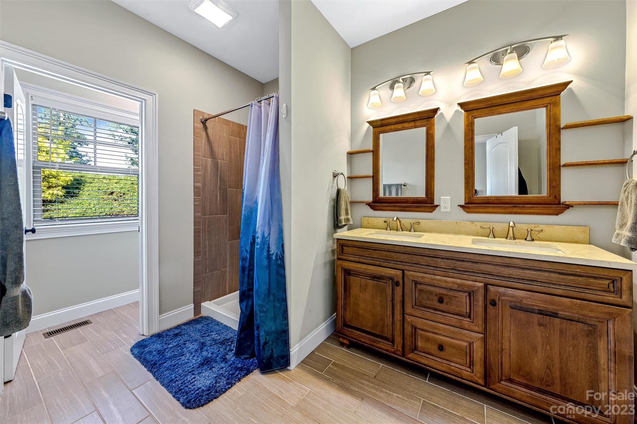 Cottages at Glenn Oaks - Residential