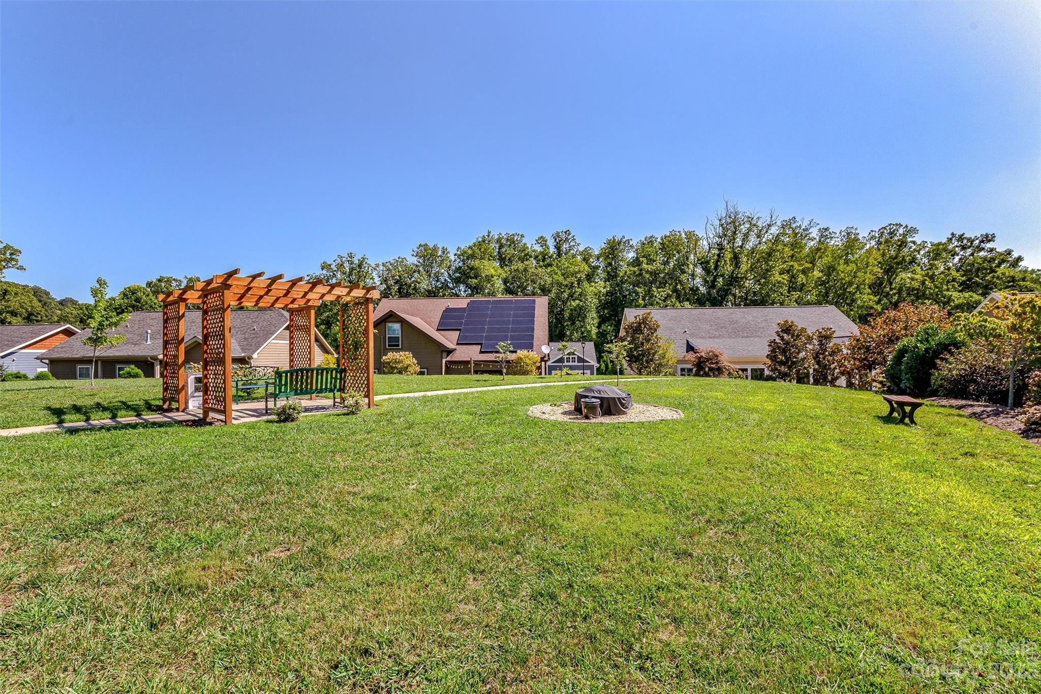 Cottages at Glenn Oaks - Residential