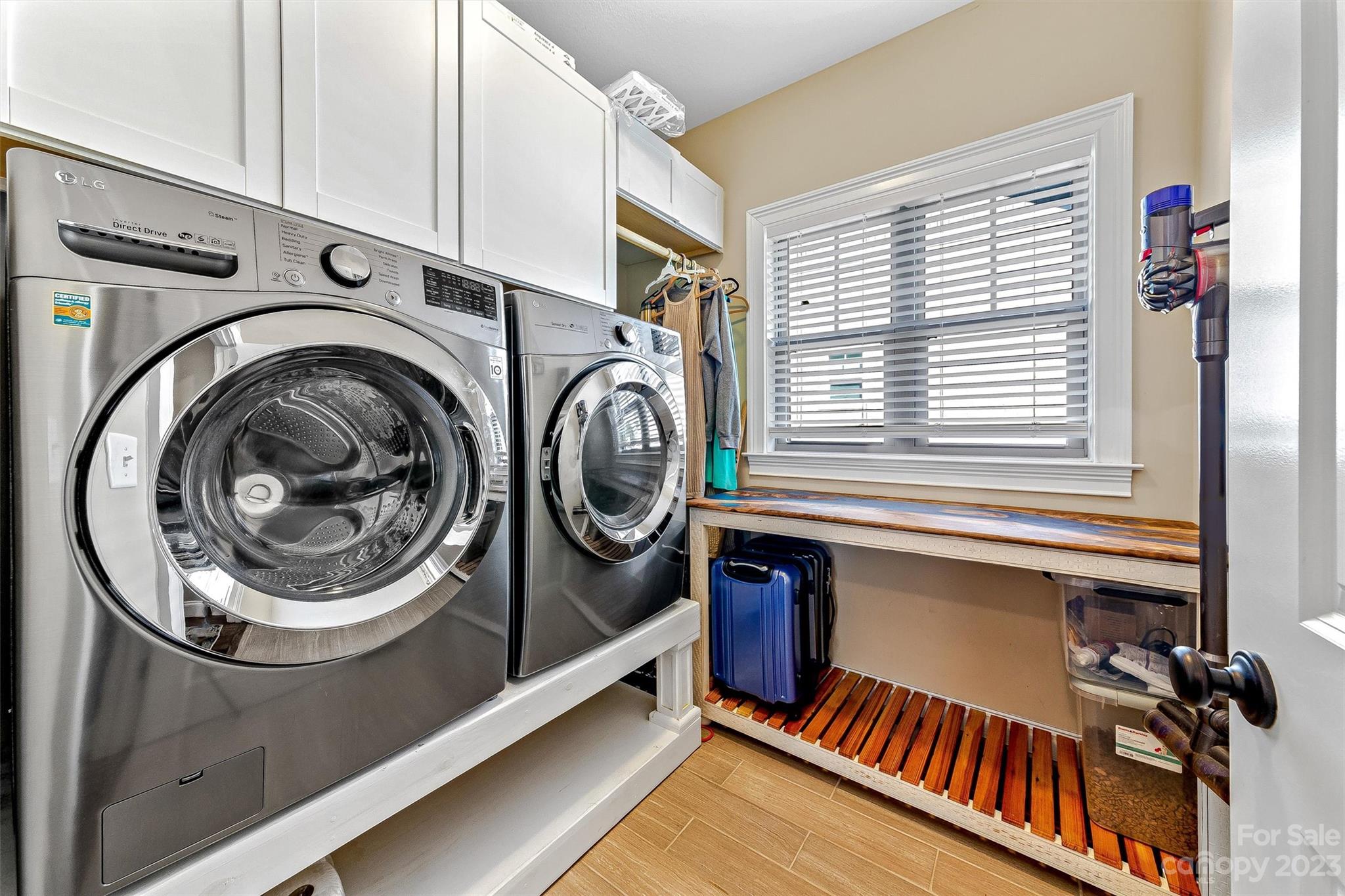 Cottages at Glenn Oaks - Residential