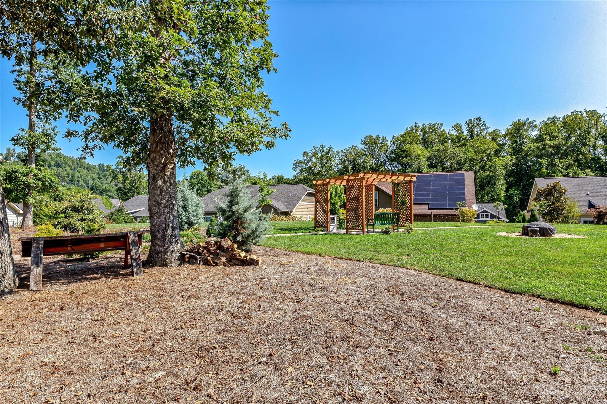 Cottages at Glenn Oaks - Residential