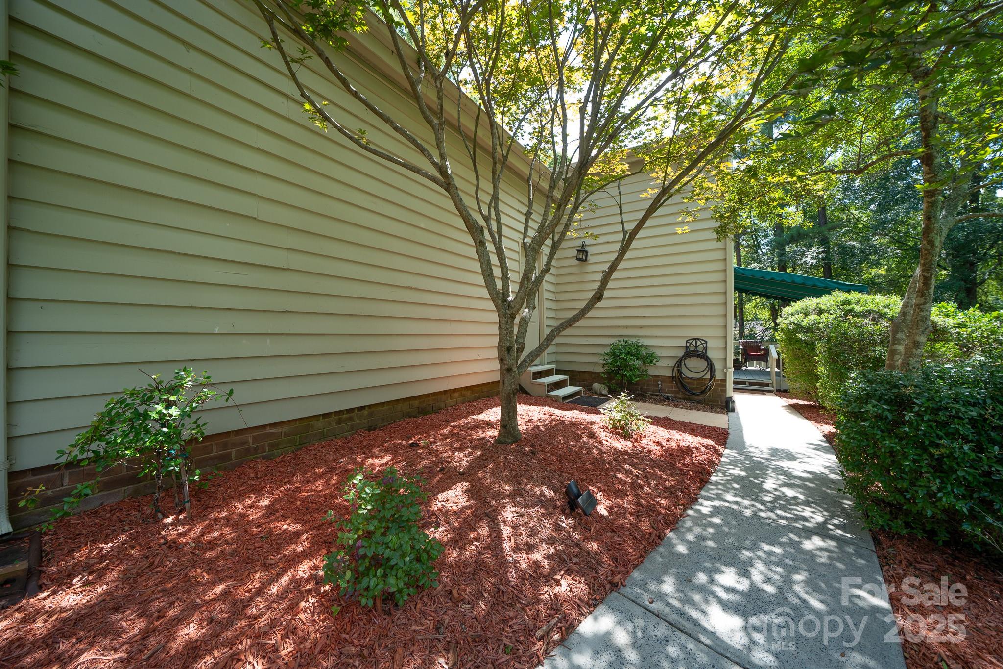 8928 St Croix Lane