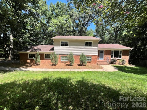 Photo of 2200 Fair Forest Drive, Matthews, NC 28105 (MLS # 4430290)