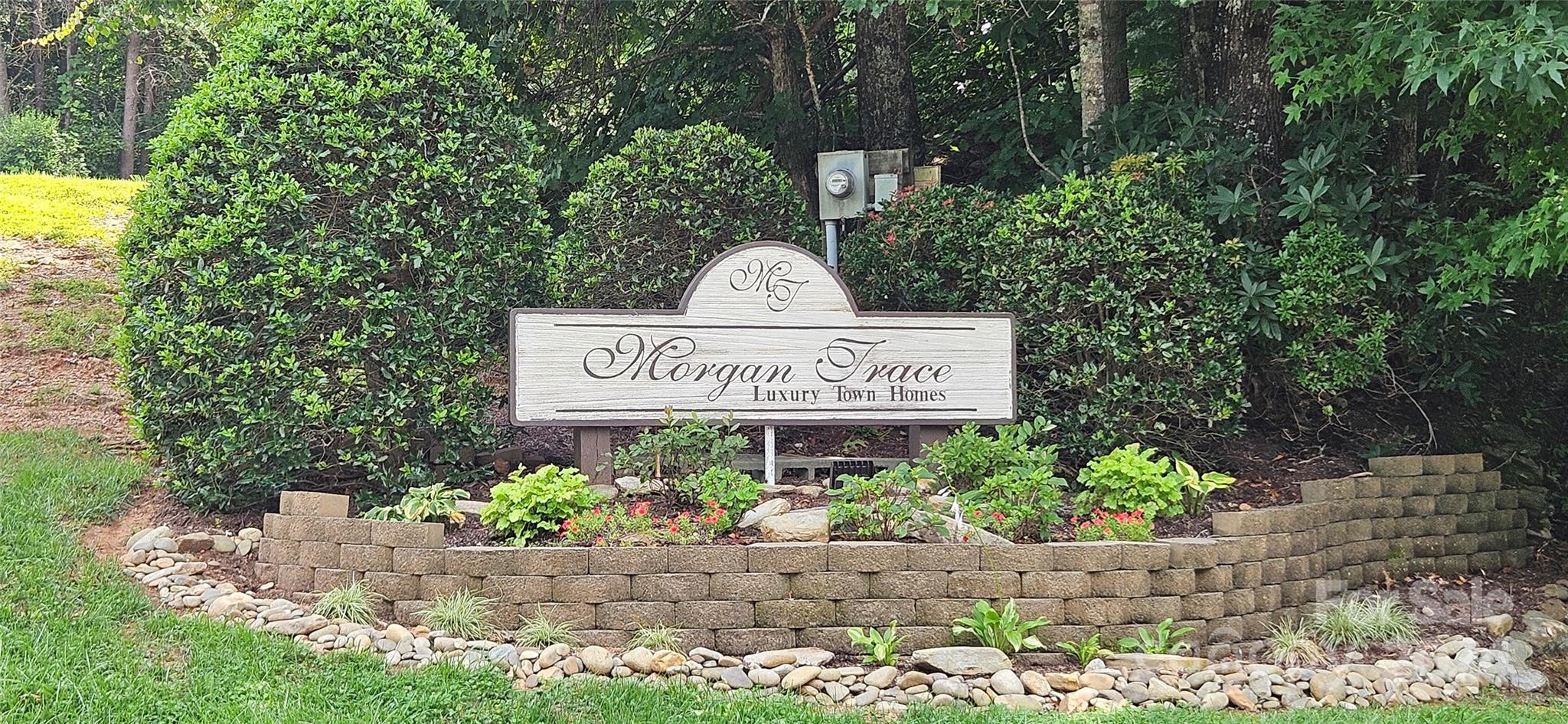 Morgan Trace - Land