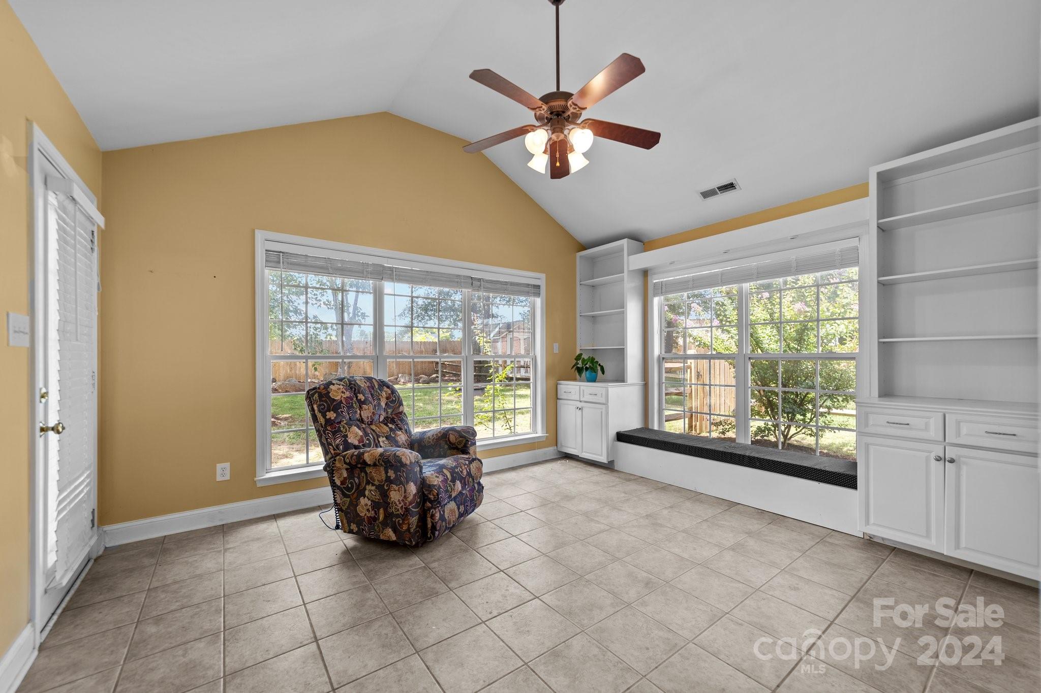 Yates Meadow - Residential