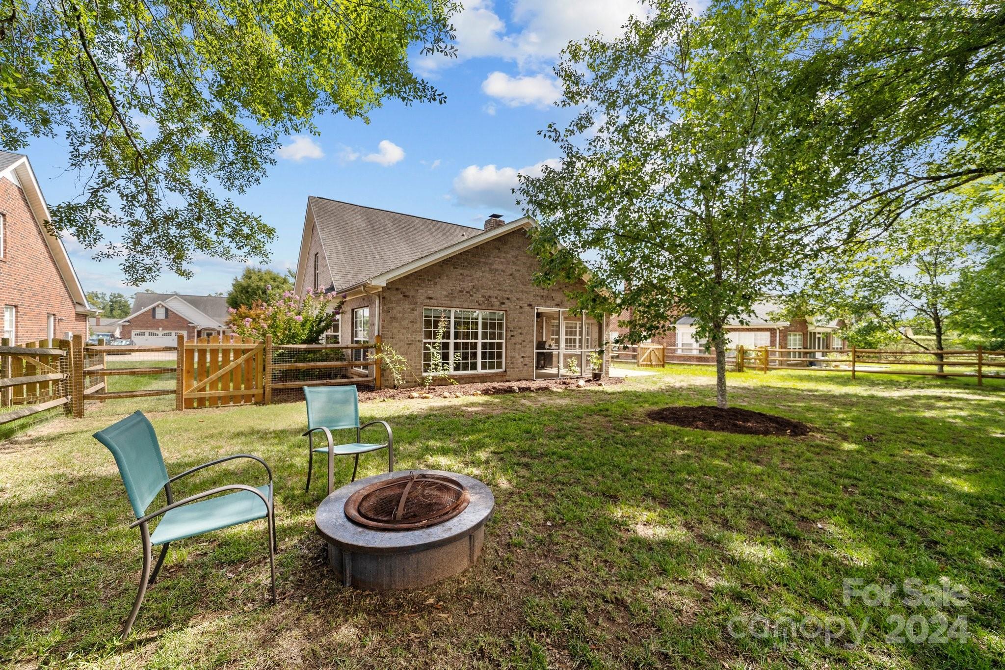 Yates Meadow - Residential