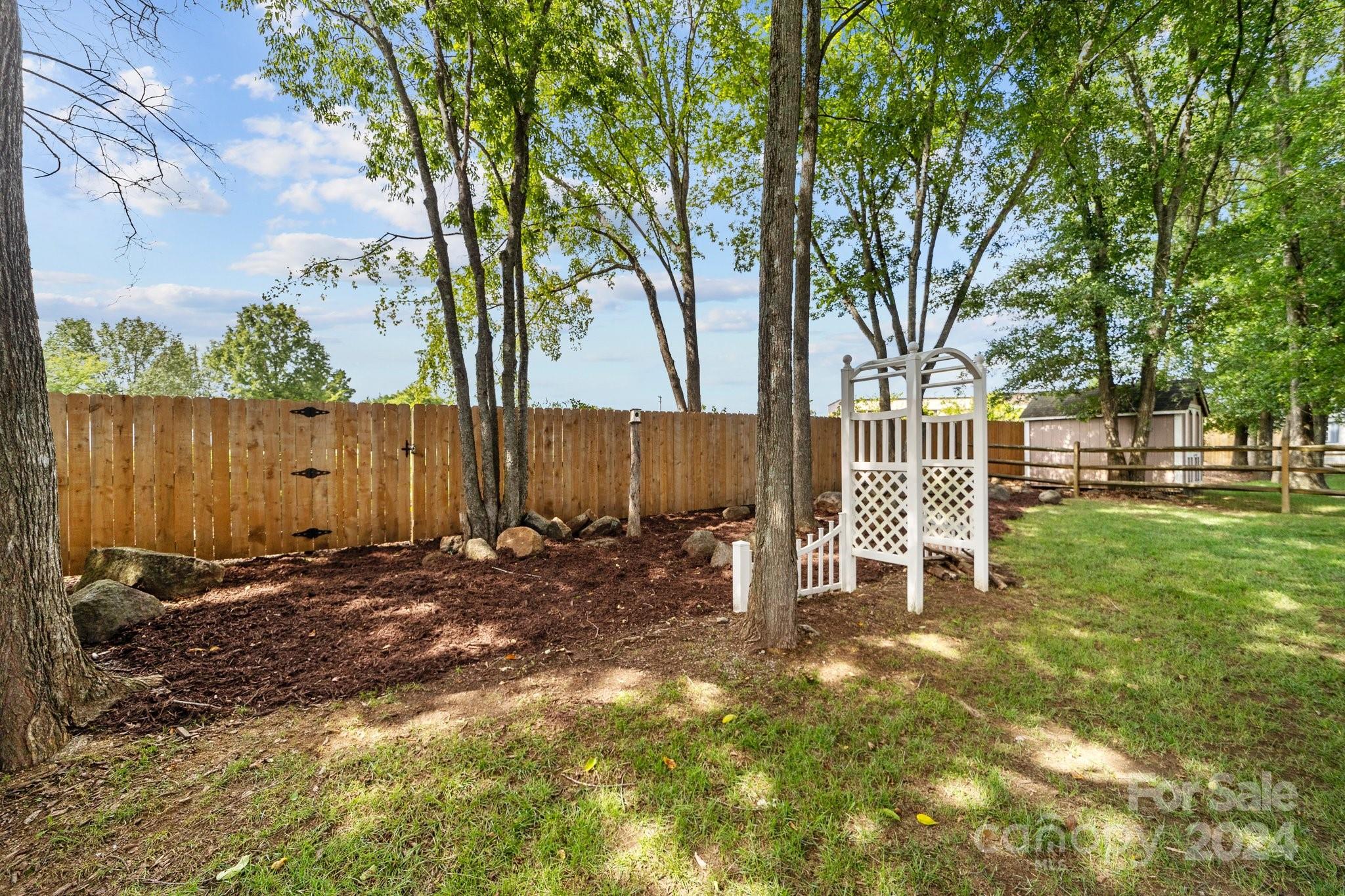 Yates Meadow - Residential