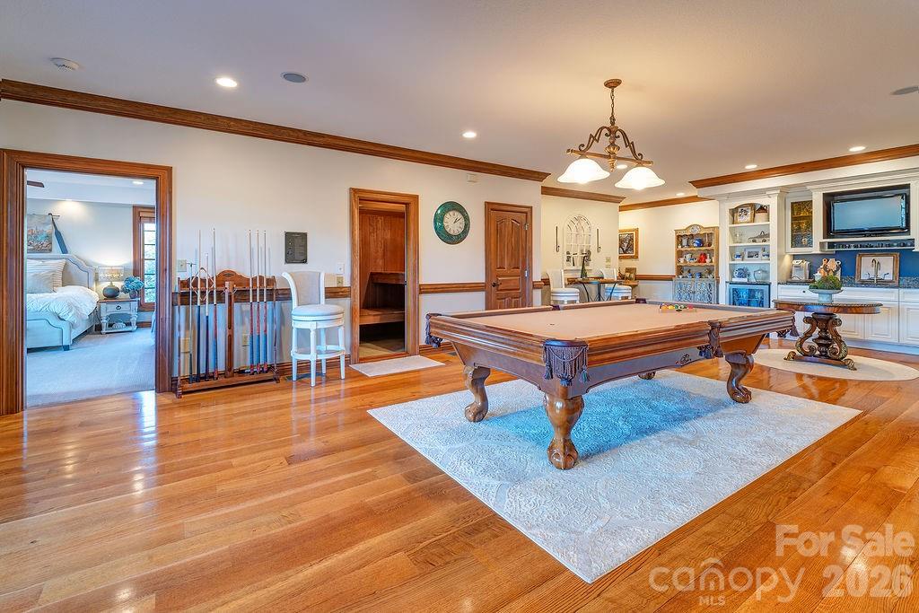 Waterford Lakes - Residential