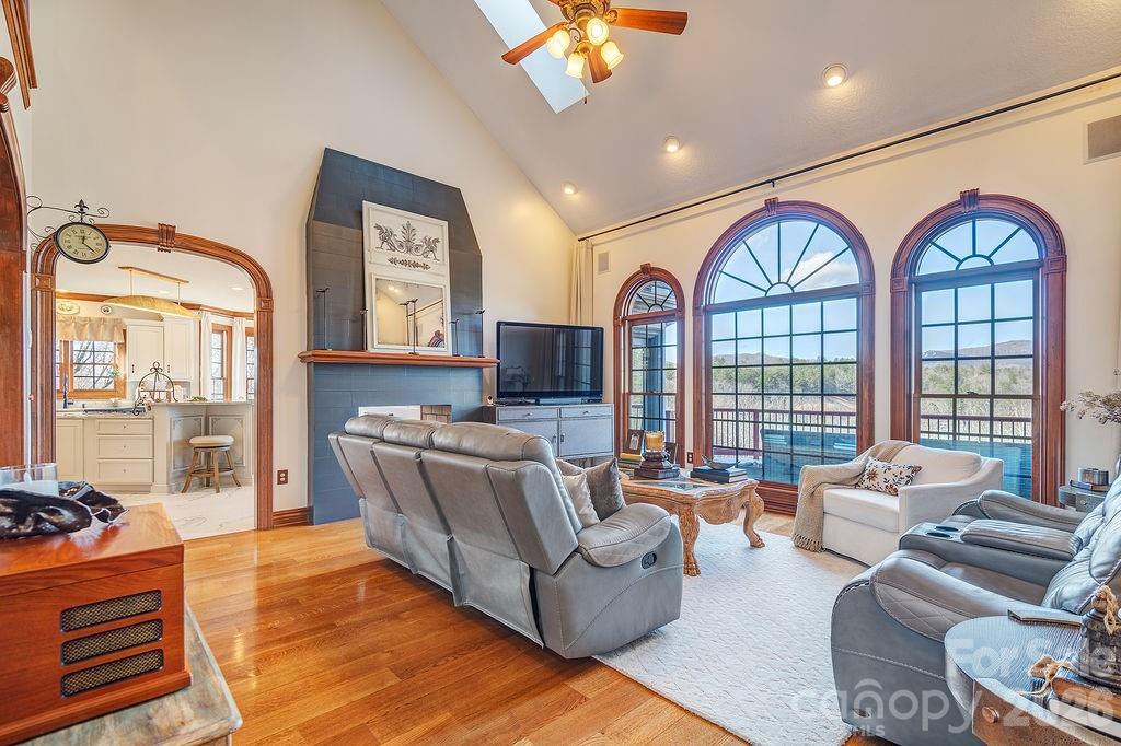 Waterford Lakes - Residential