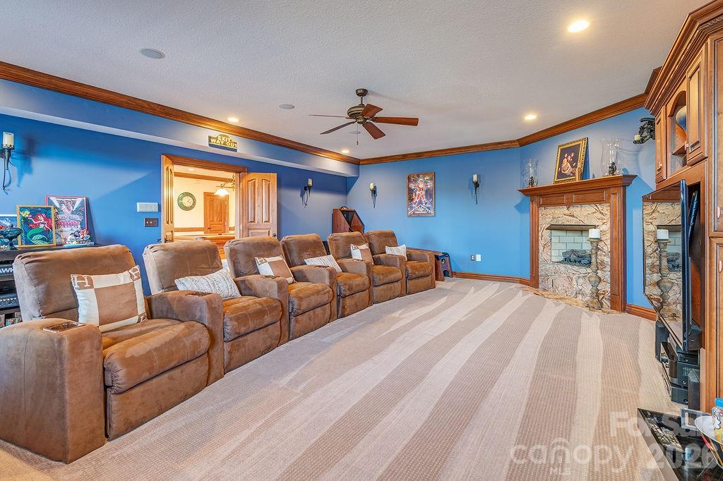 Waterford Lakes - Residential