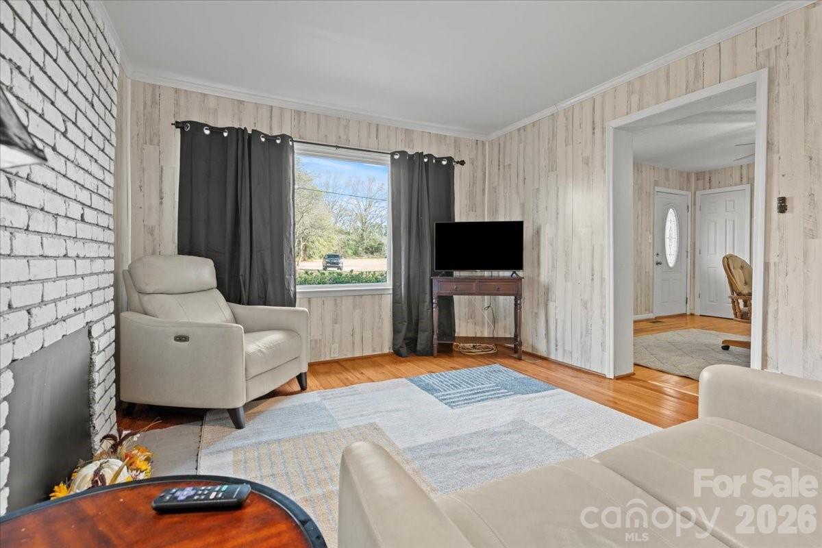 Lakeside - Residential