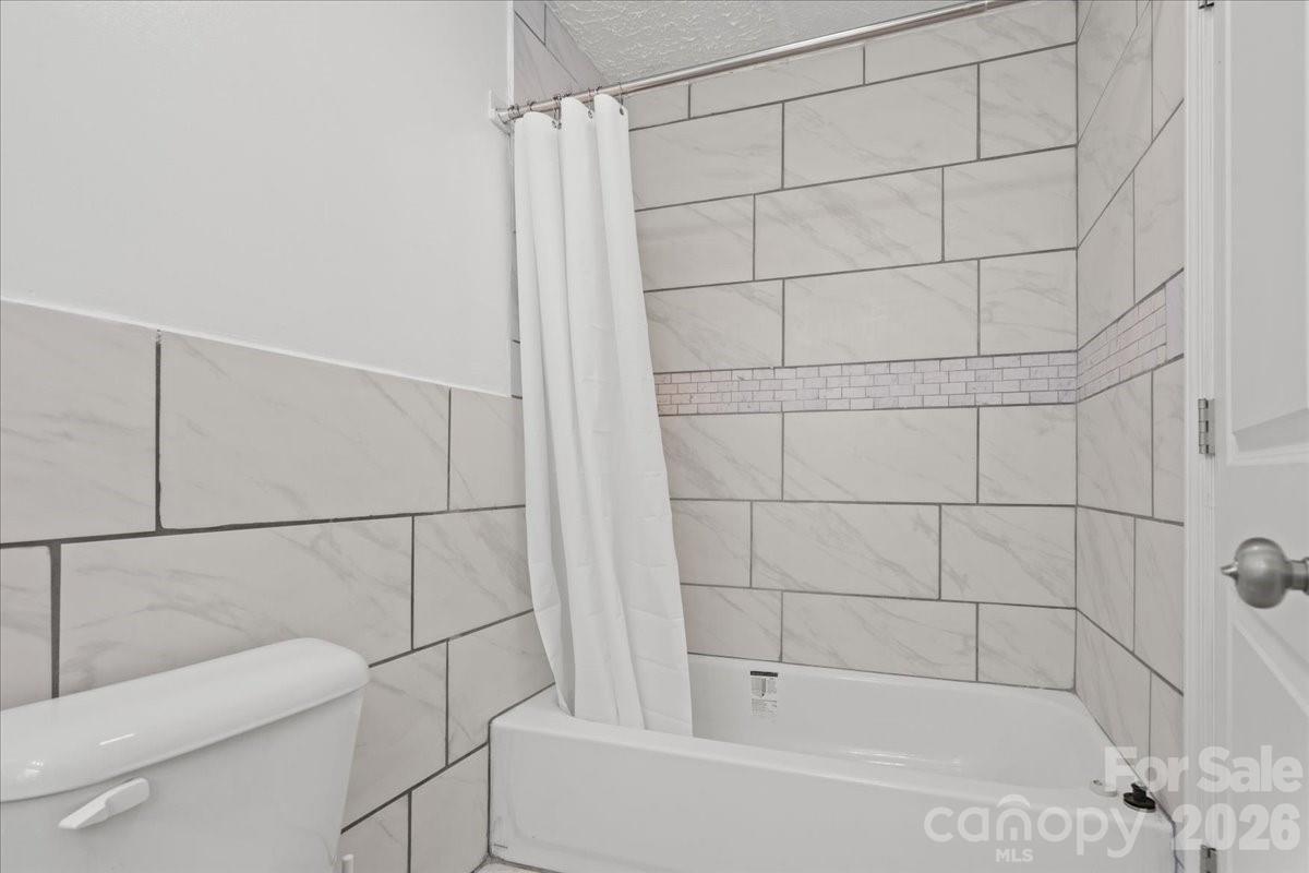 Lakeside - Residential