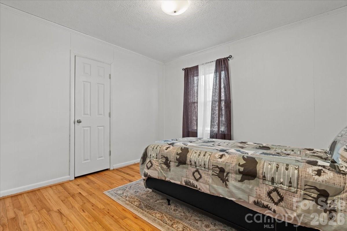 Lakeside - Residential