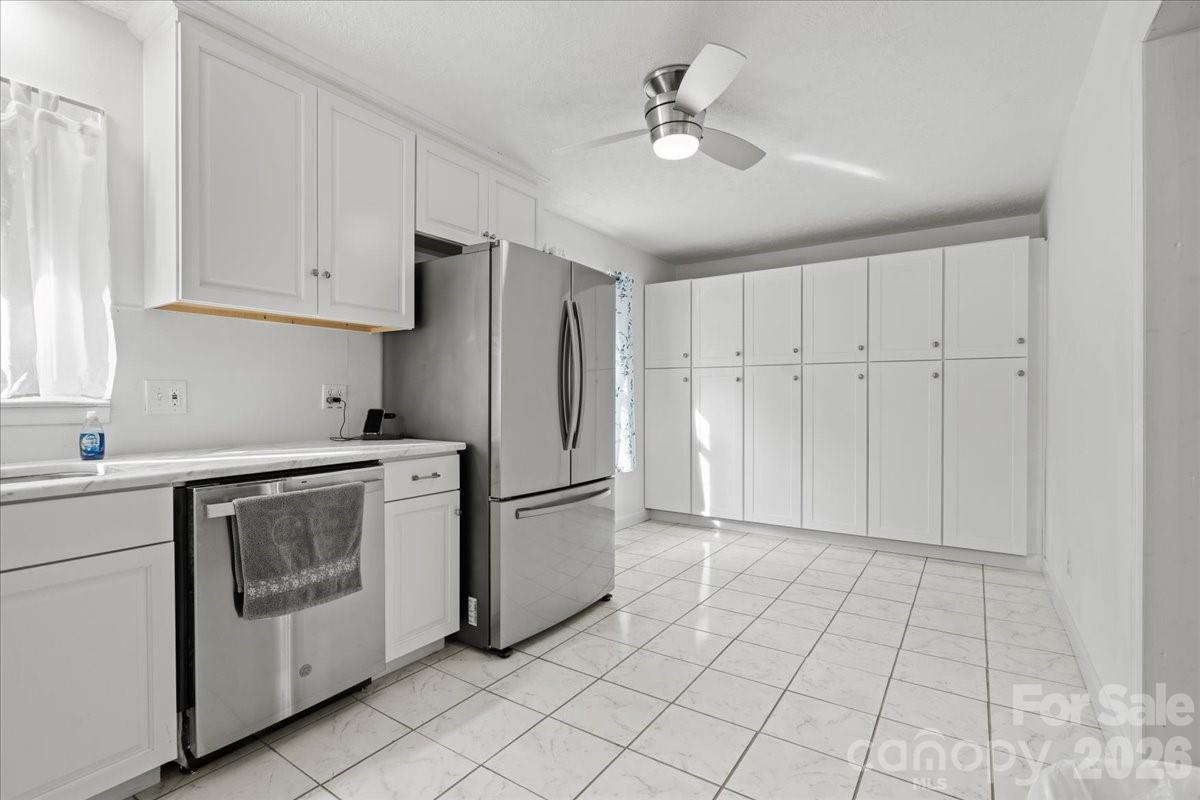 Lakeside - Residential