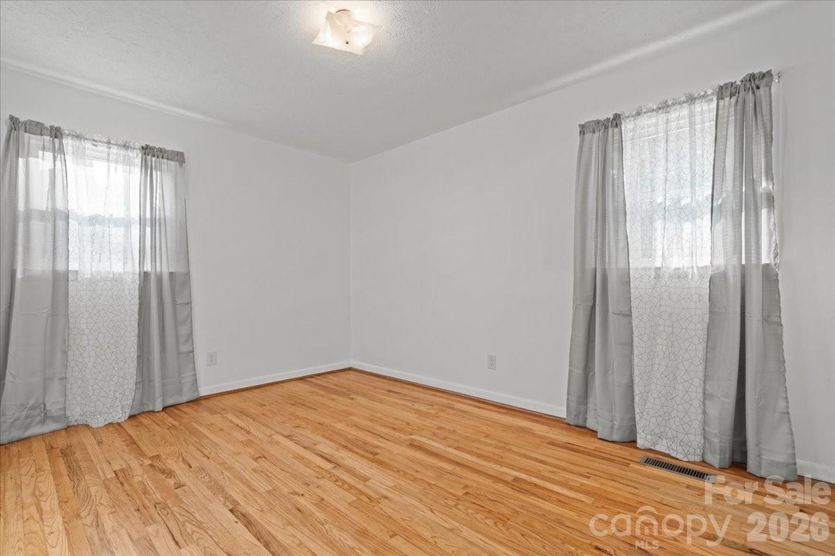 Lakeside - Residential