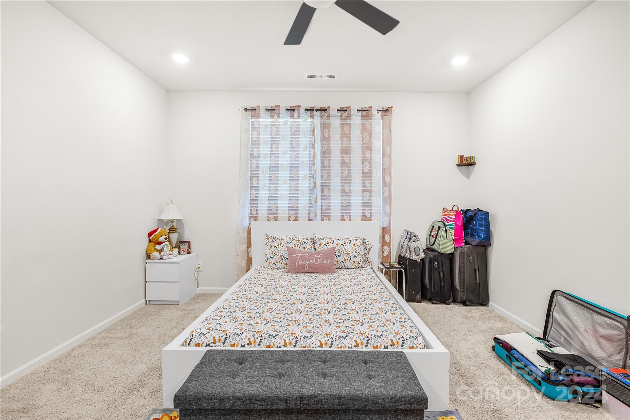 Retreat at Rocky River - Residential Lease