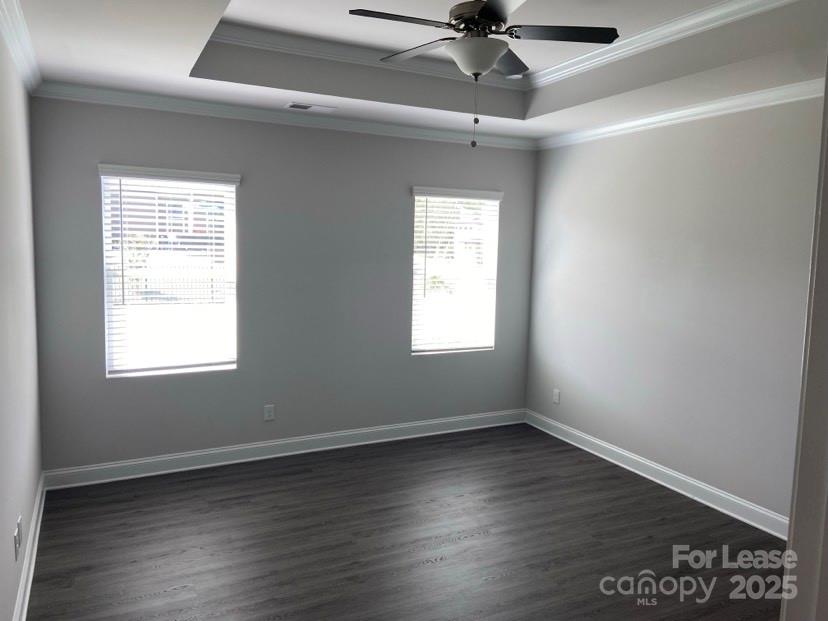 Grove Manor - Residential Lease